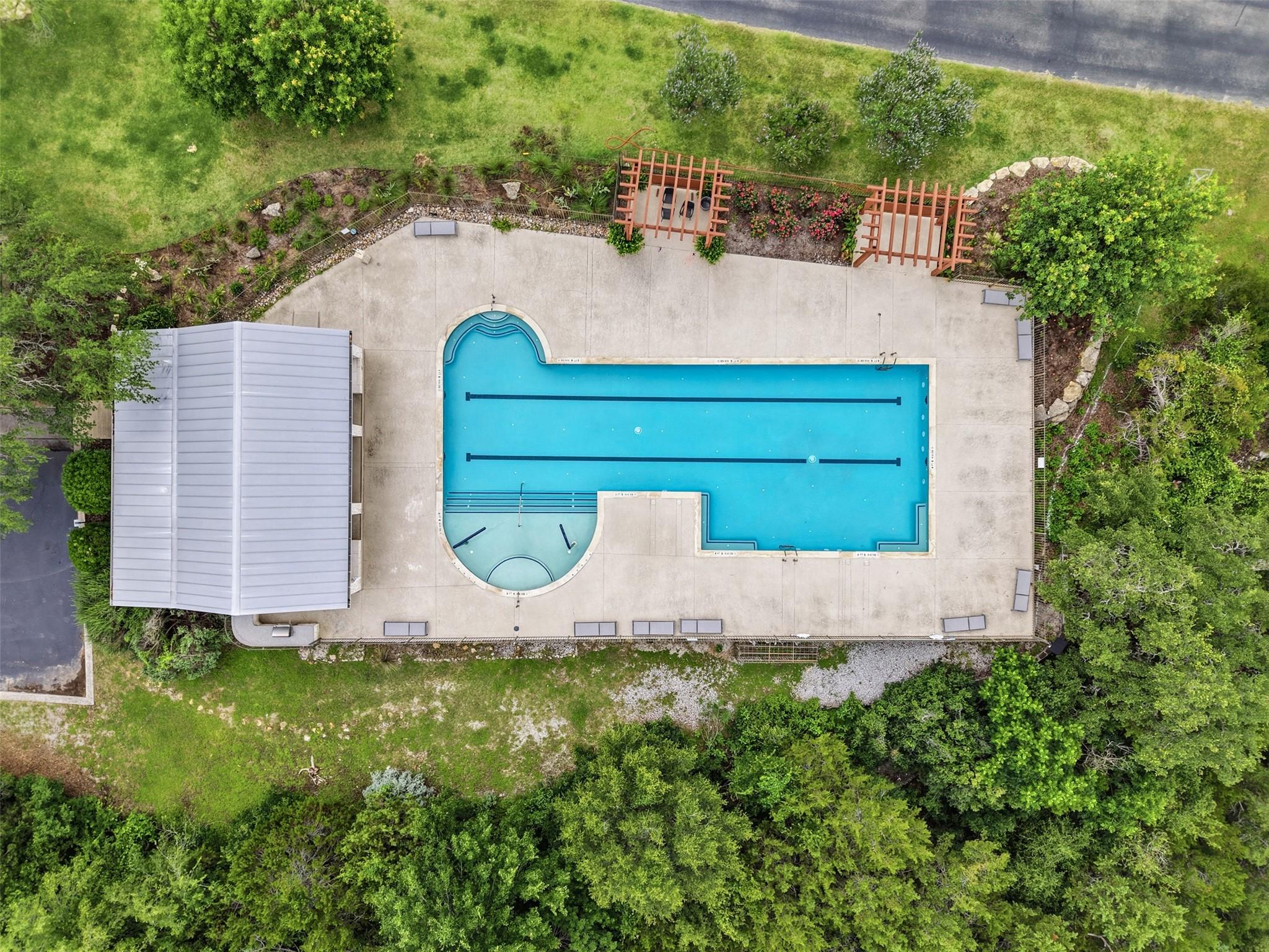 414 Wesley Ridge DR