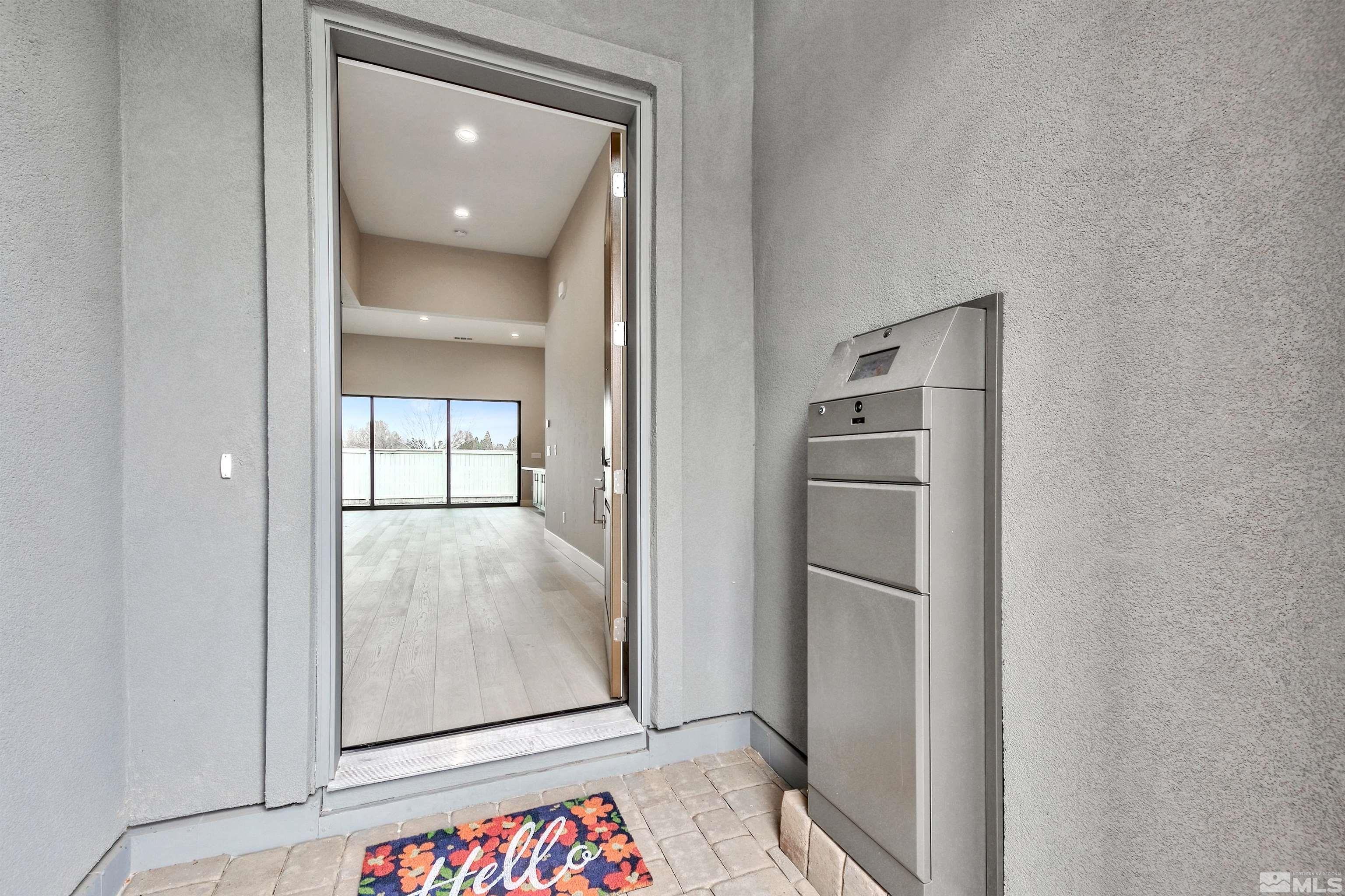 637 Braided Rope Dr.