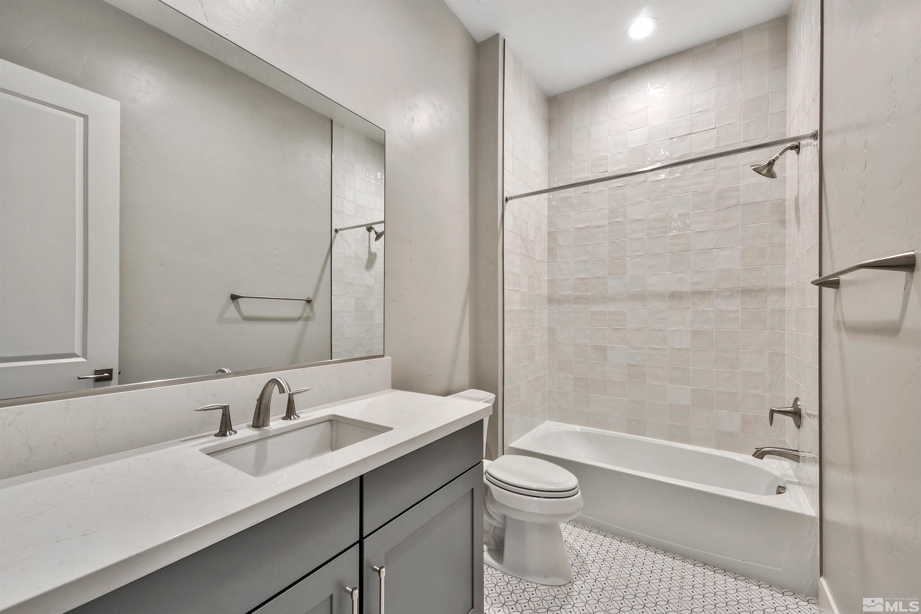 637 Braided Rope Dr.