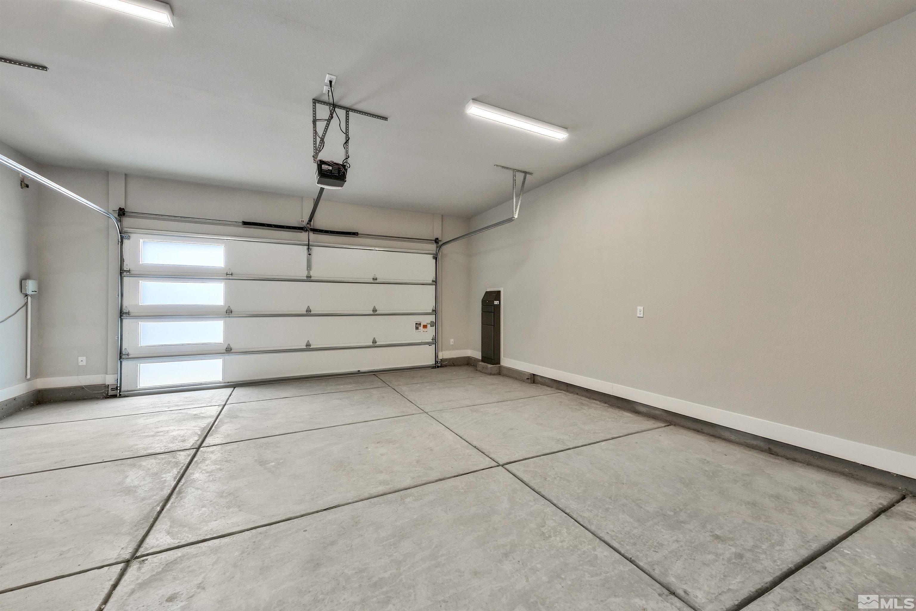 637 Braided Rope Dr.