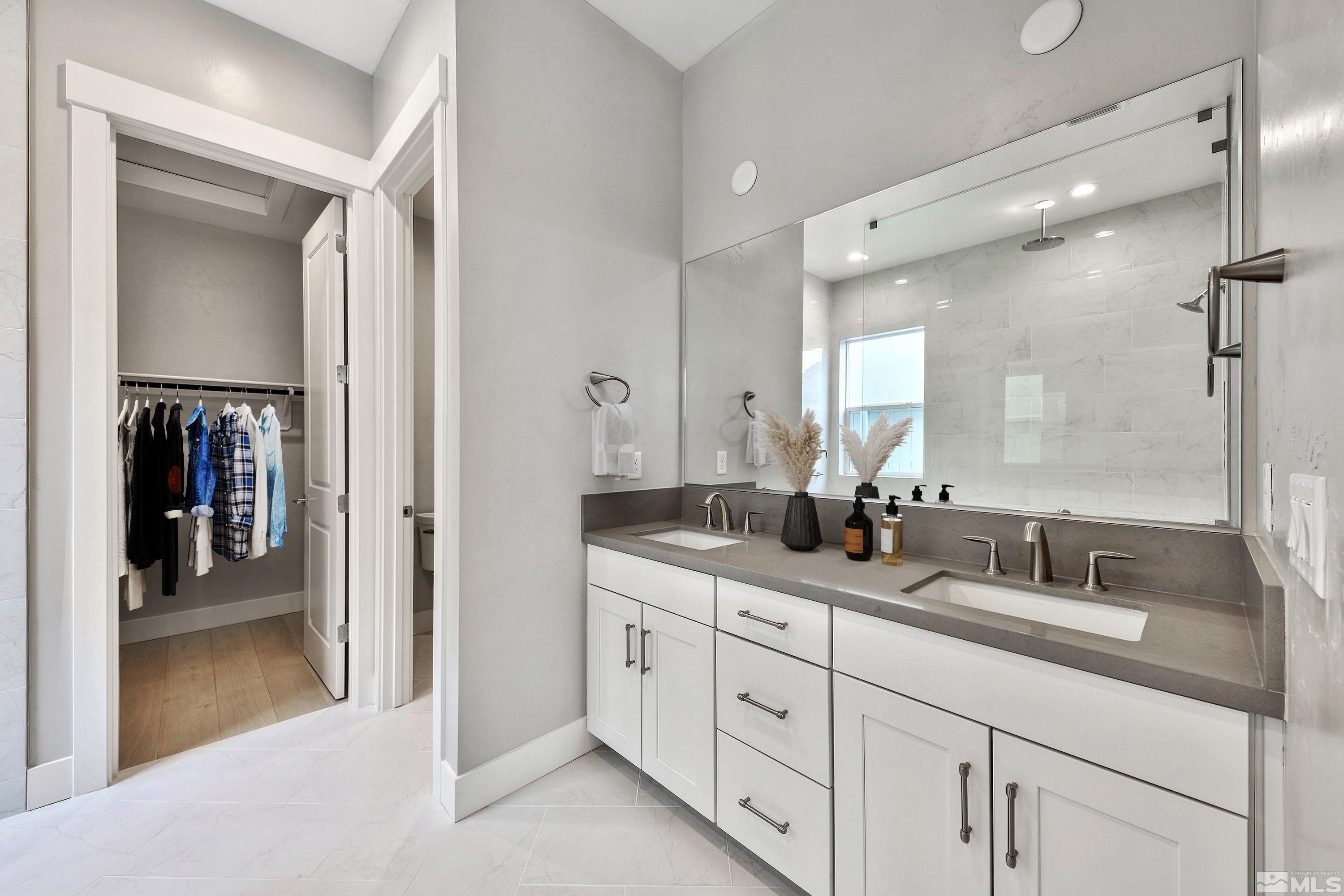 637 Braided Rope Dr.