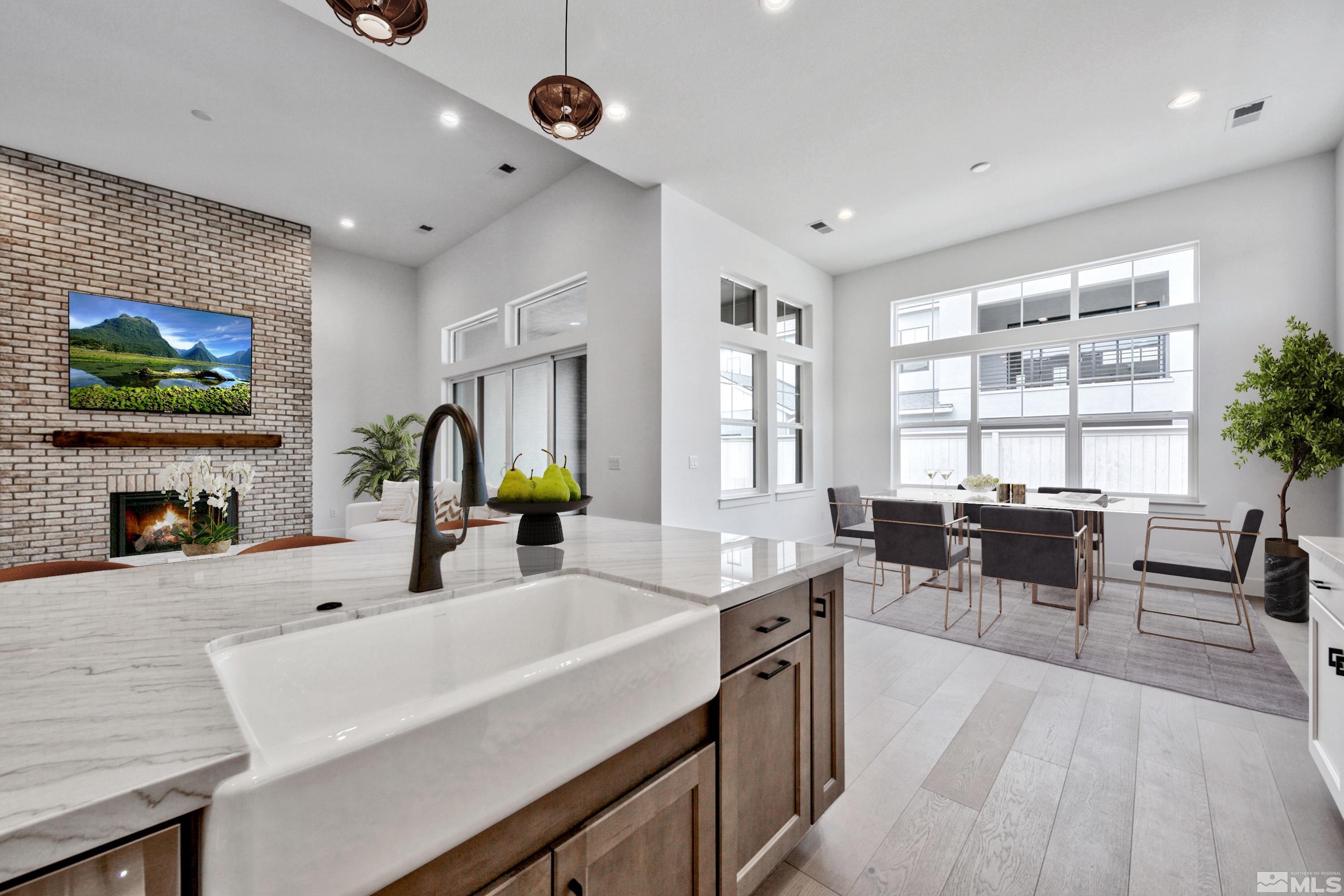 5425 Side Saddle Trail