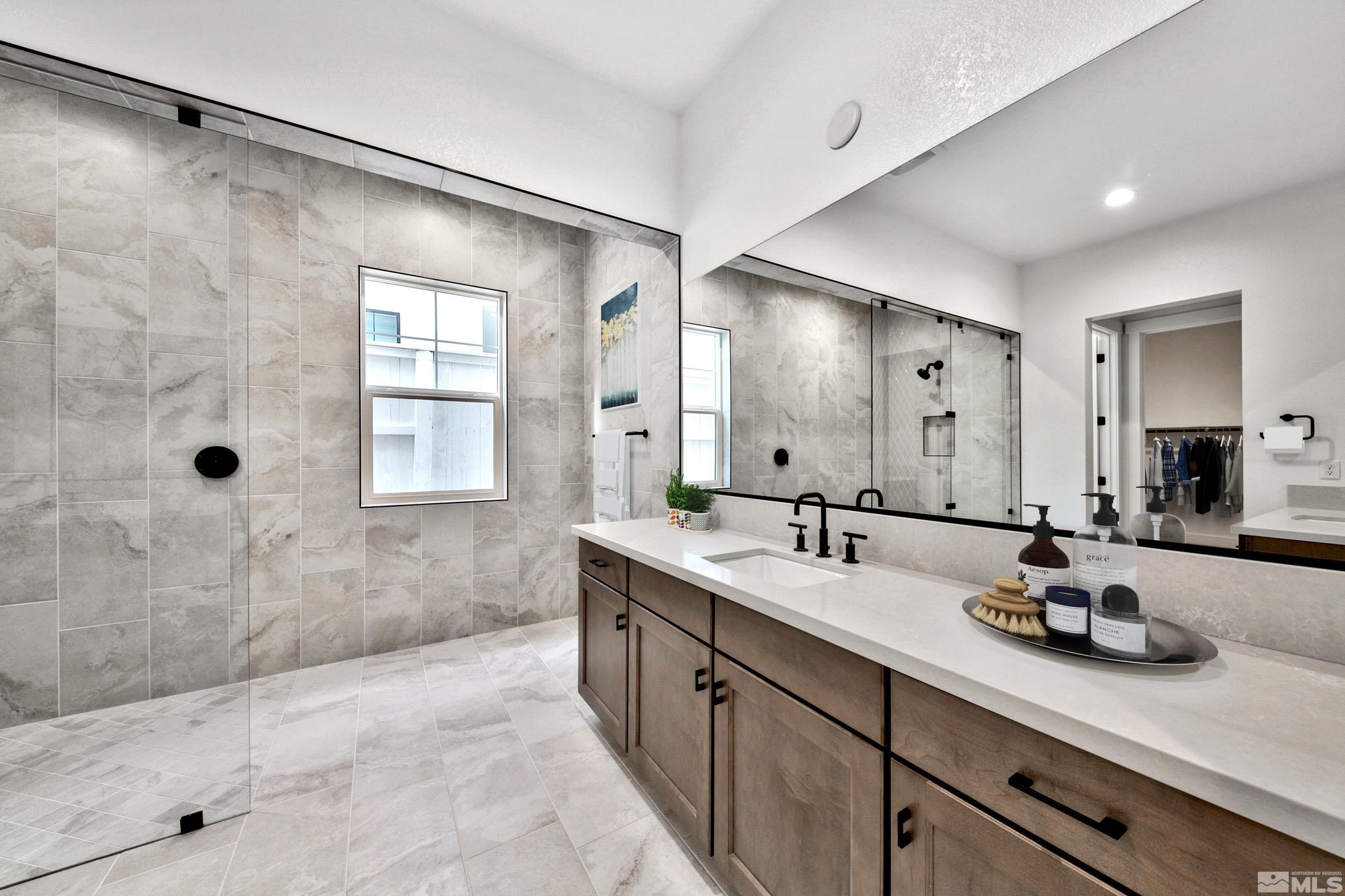 5425 Side Saddle Trail