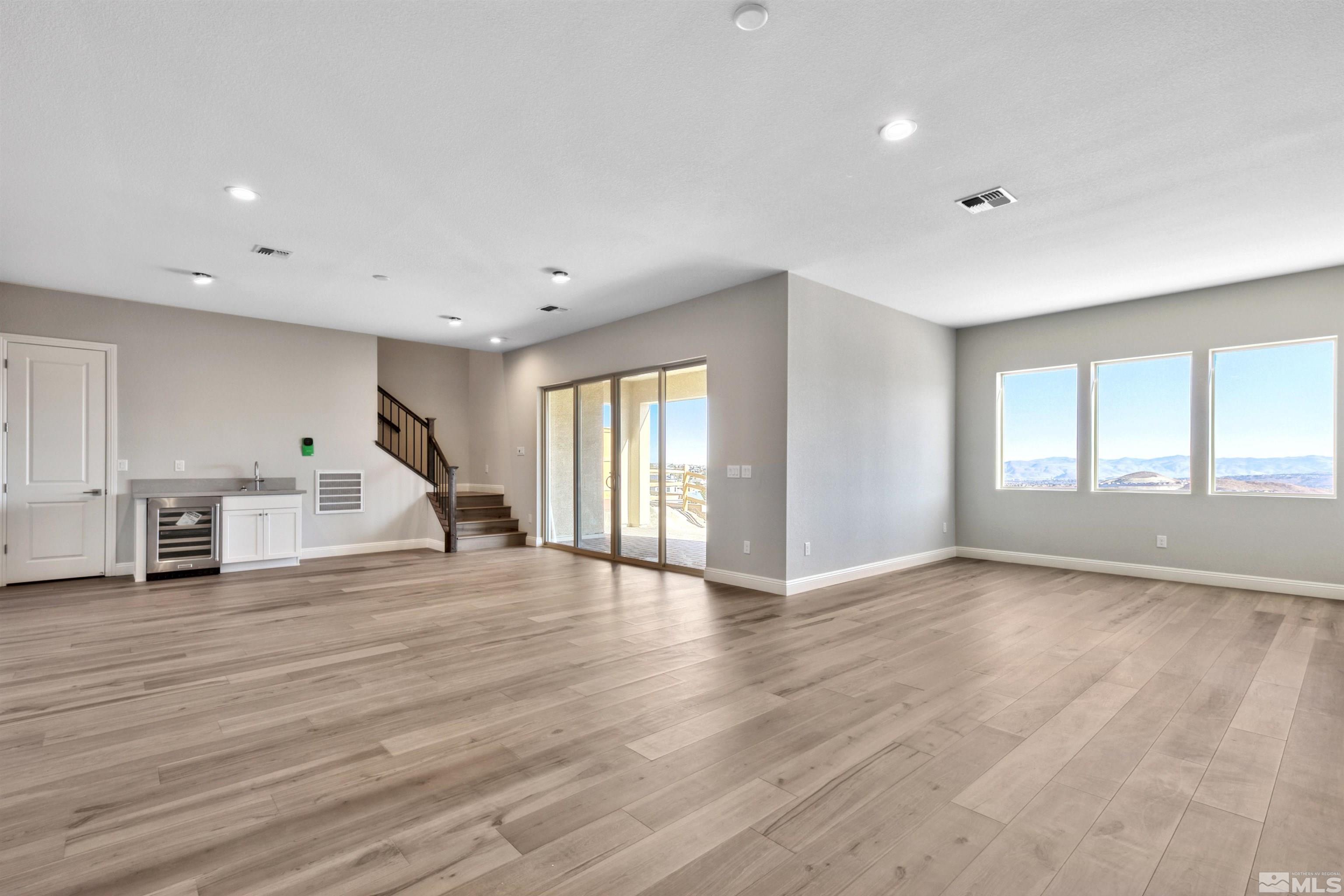 8916 971 country estates circle