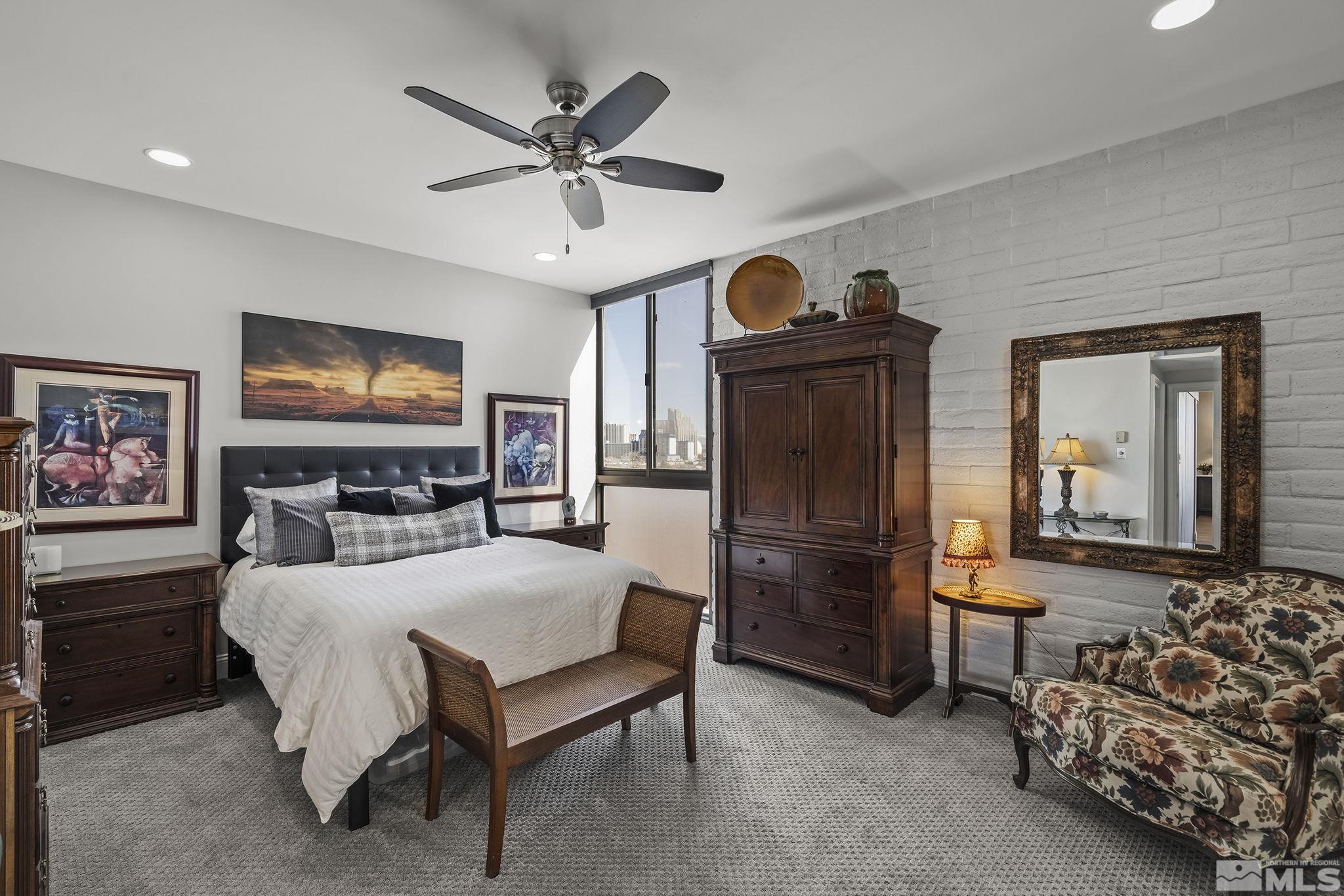 1200 Riverside Dr. #1244