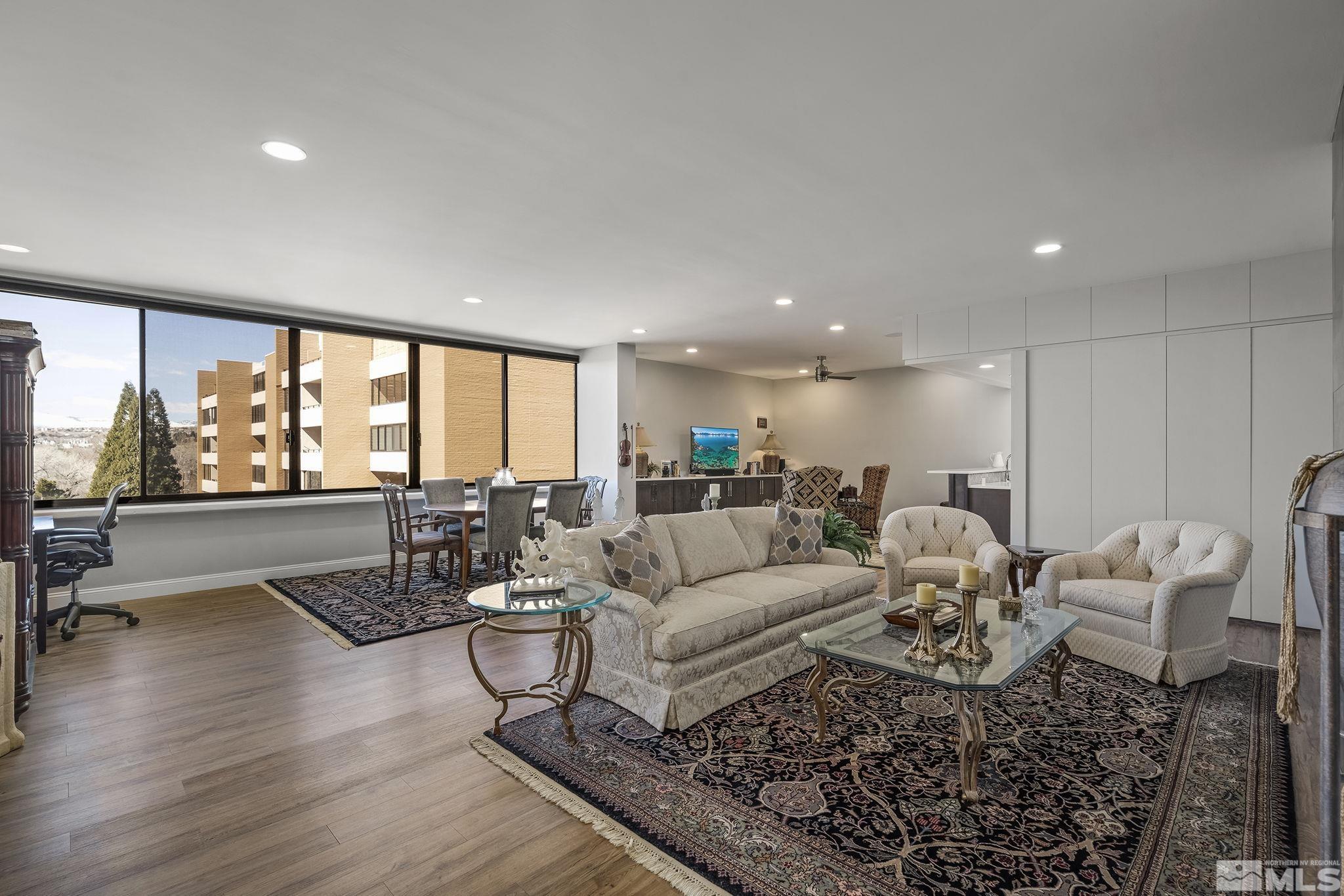 1200 Riverside Dr. #1244