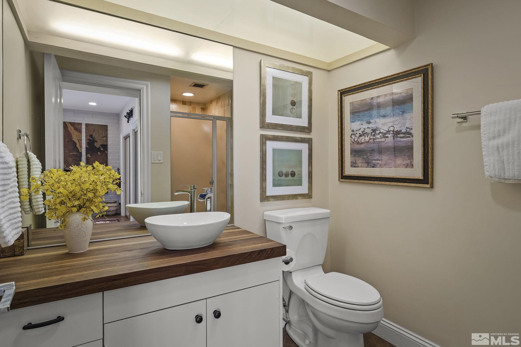 1200 Riverside Dr. #1244