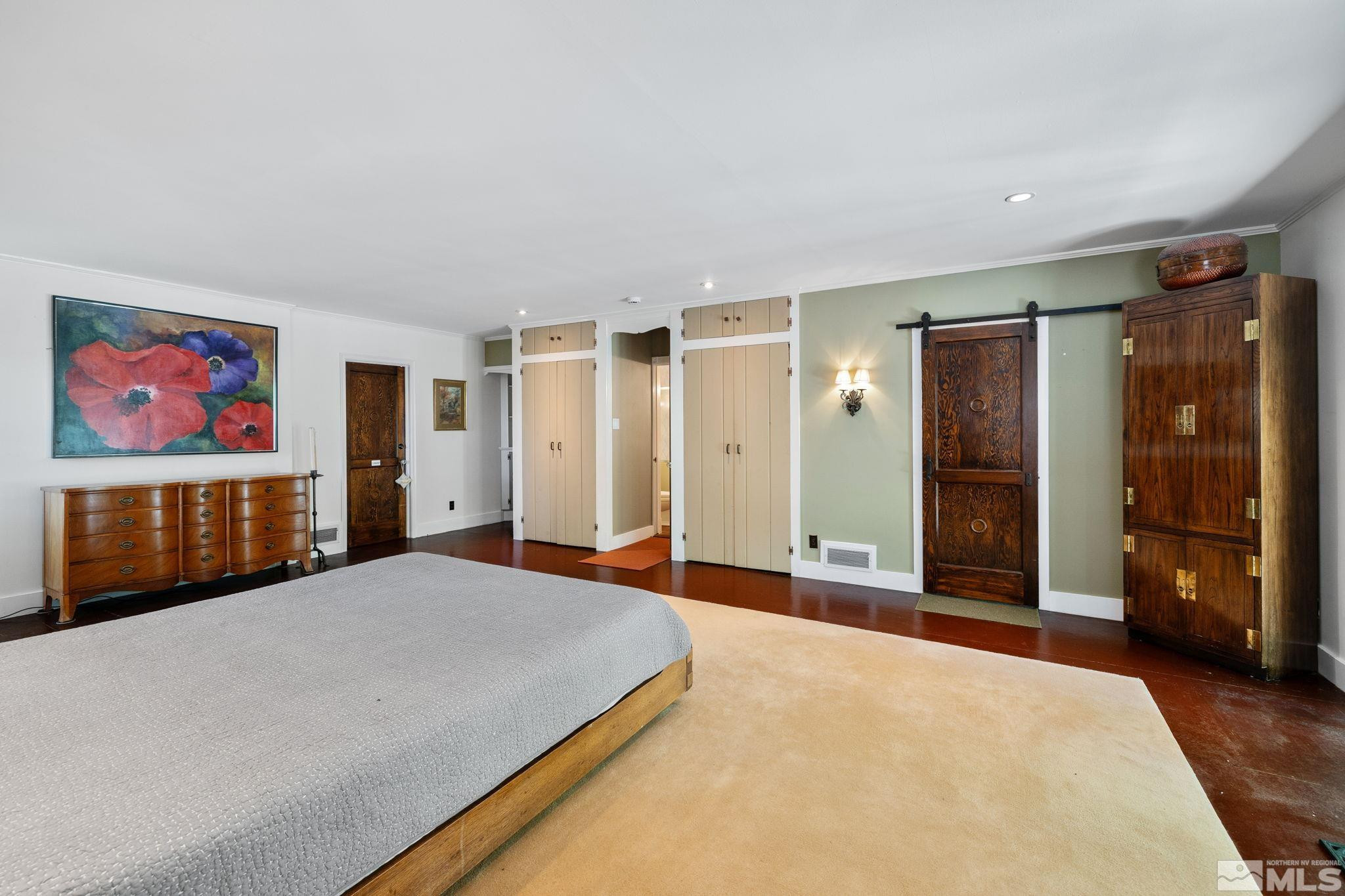 1555 S Marsh Ave.