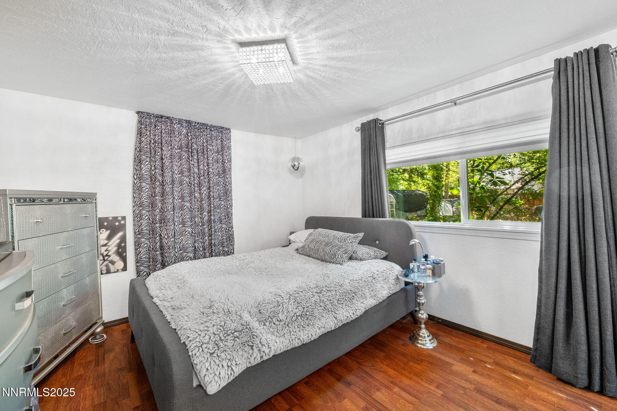 1555 S Marsh Ave.