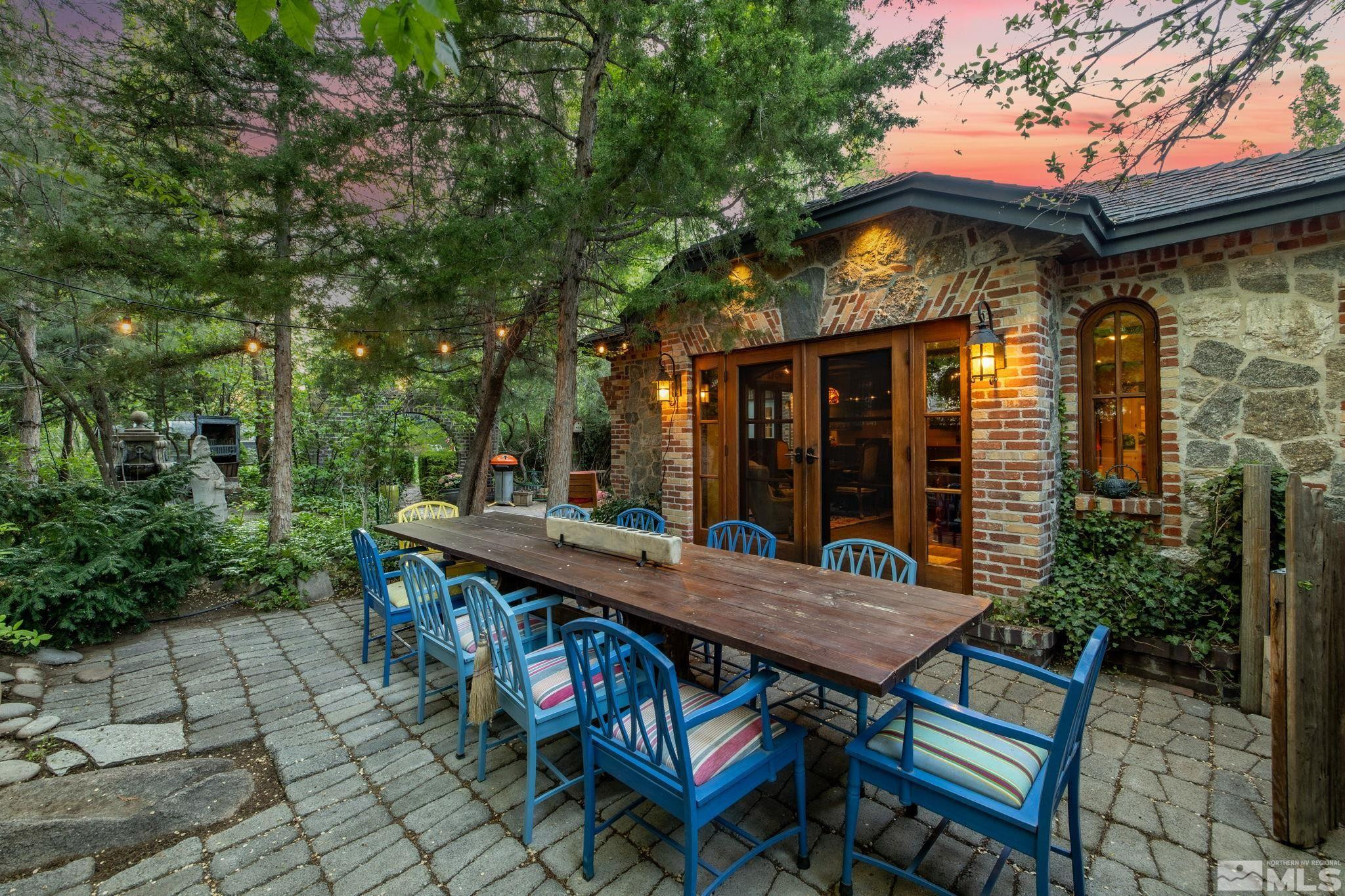 1555 S Marsh Ave.