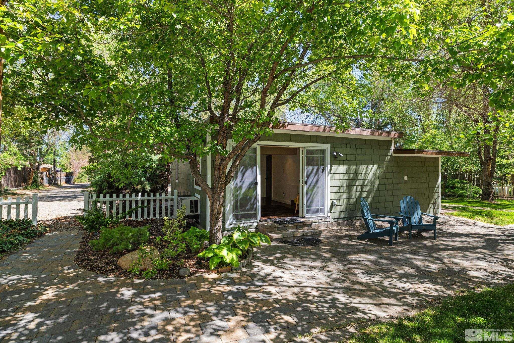 1550 Mount Rose St.