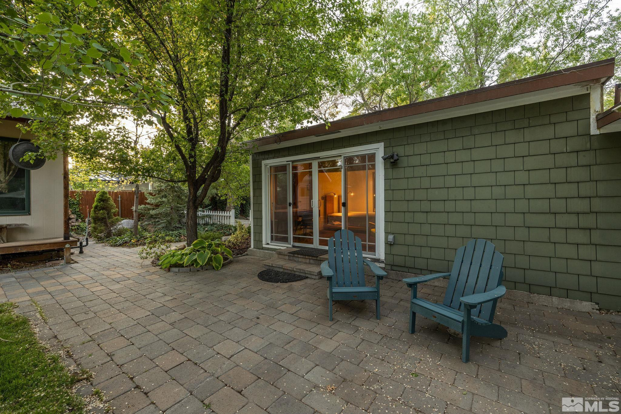 1550 Mount Rose St.