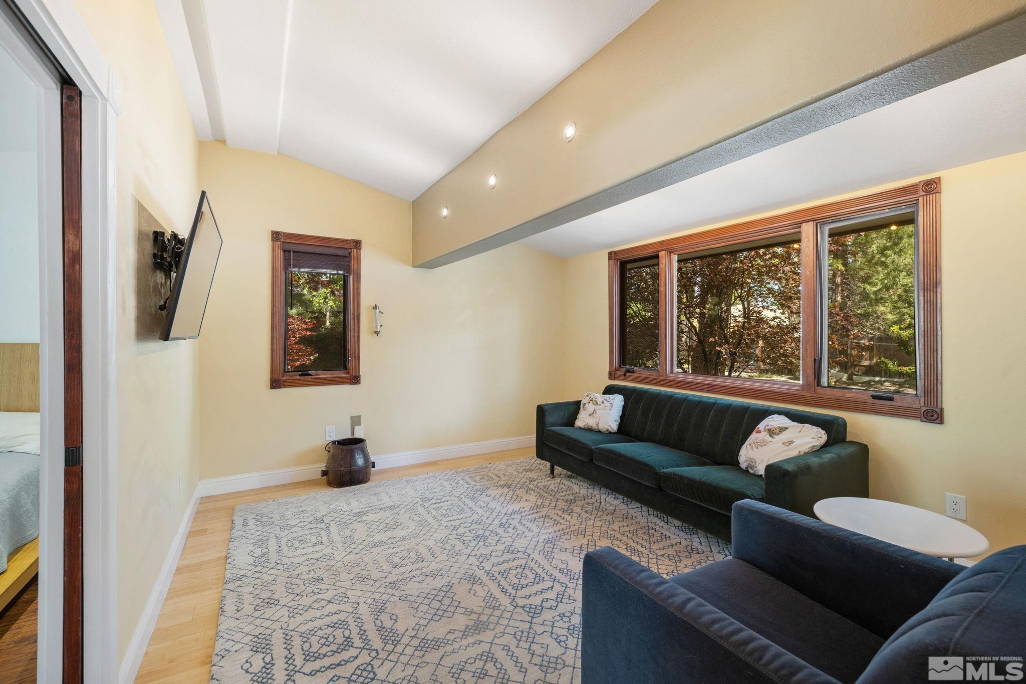1550 Mount Rose St.