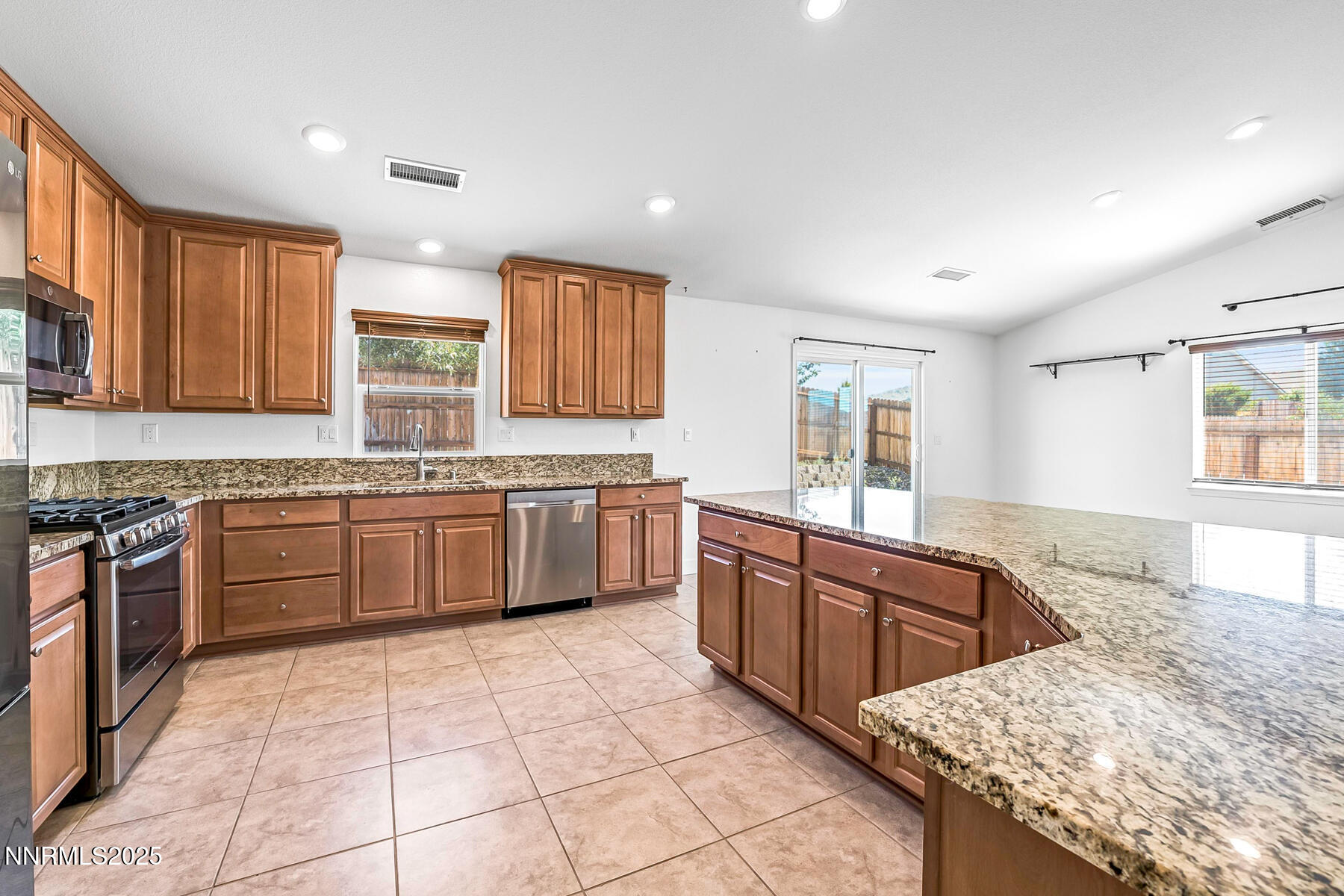 1390 Tule Peak Circle