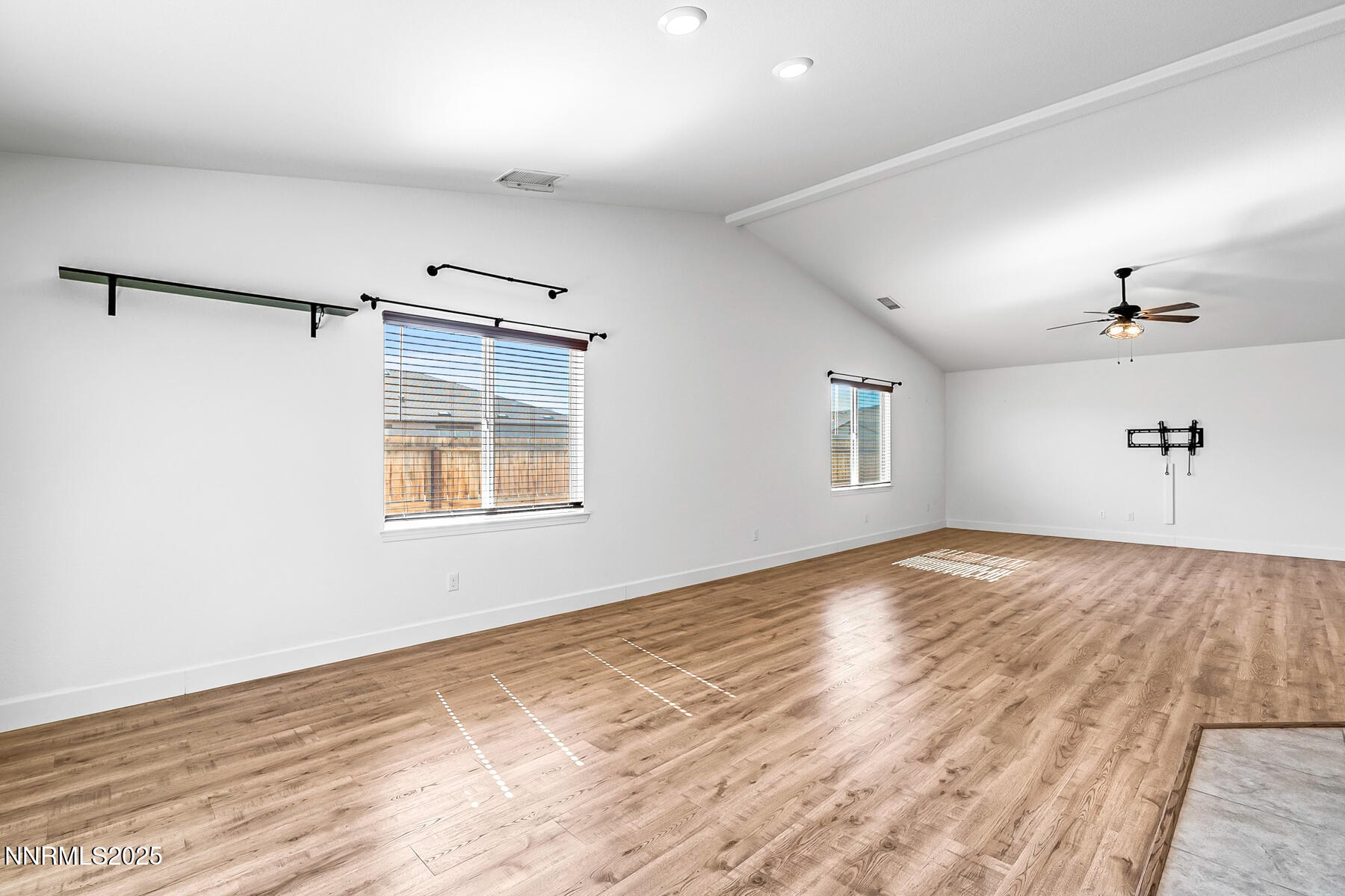 1390 Tule Peak Circle