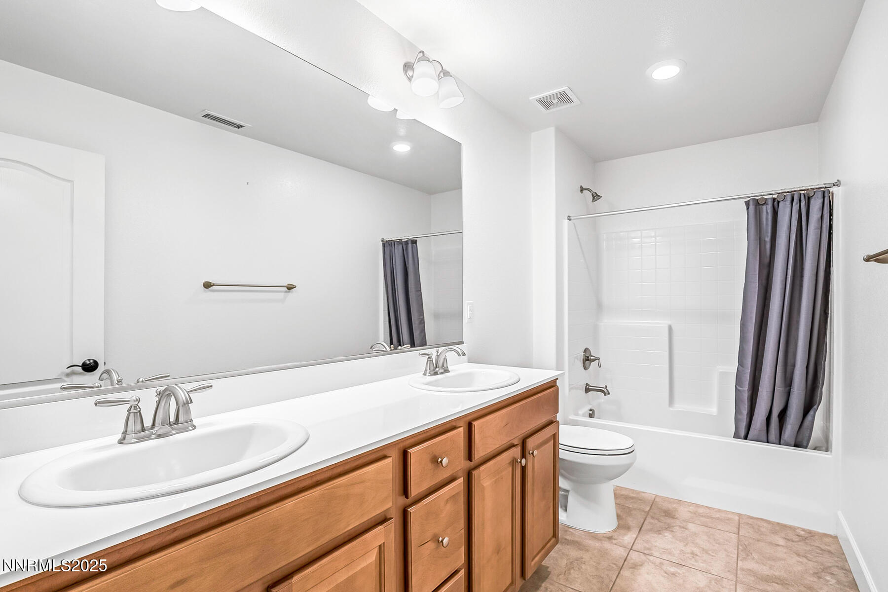 1390 Tule Peak Circle