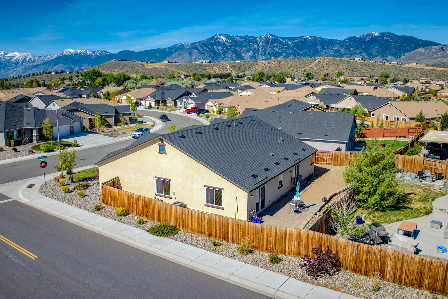 1390 Tule Peak Circle