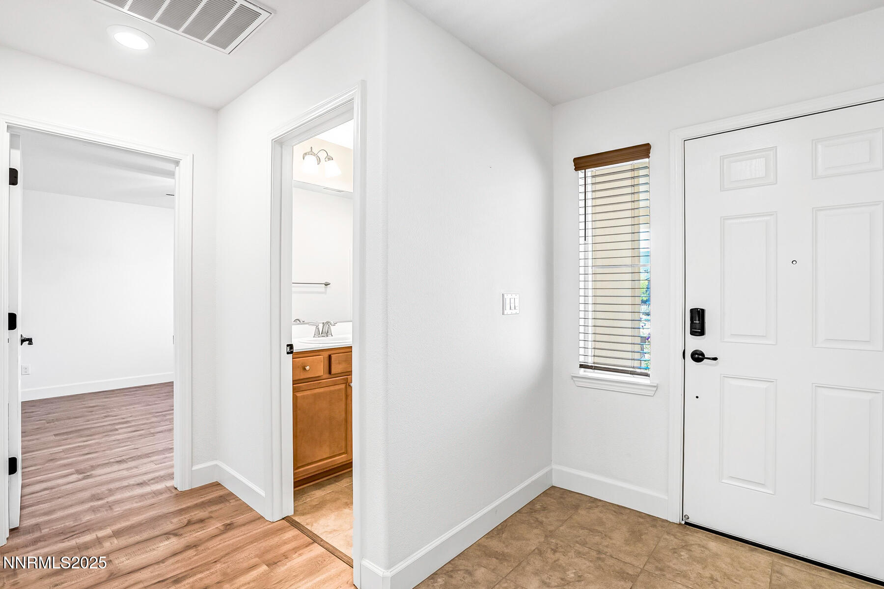 1390 Tule Peak Circle