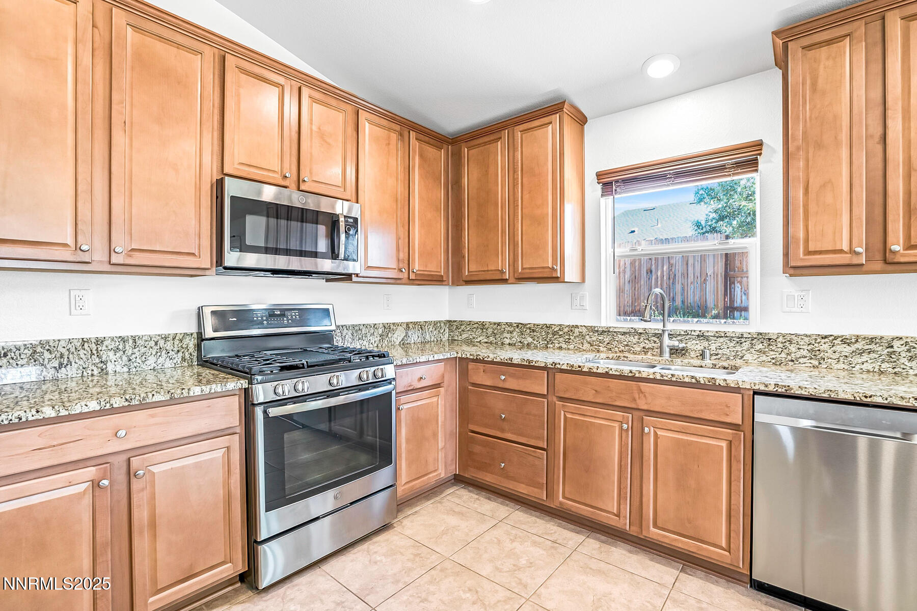 1390 Tule Peak Circle