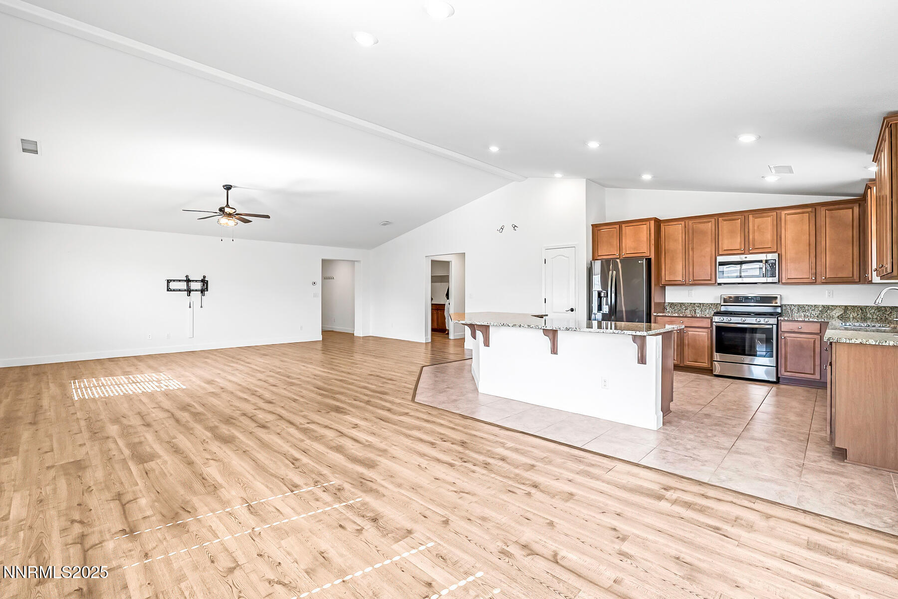 1390 Tule Peak Circle