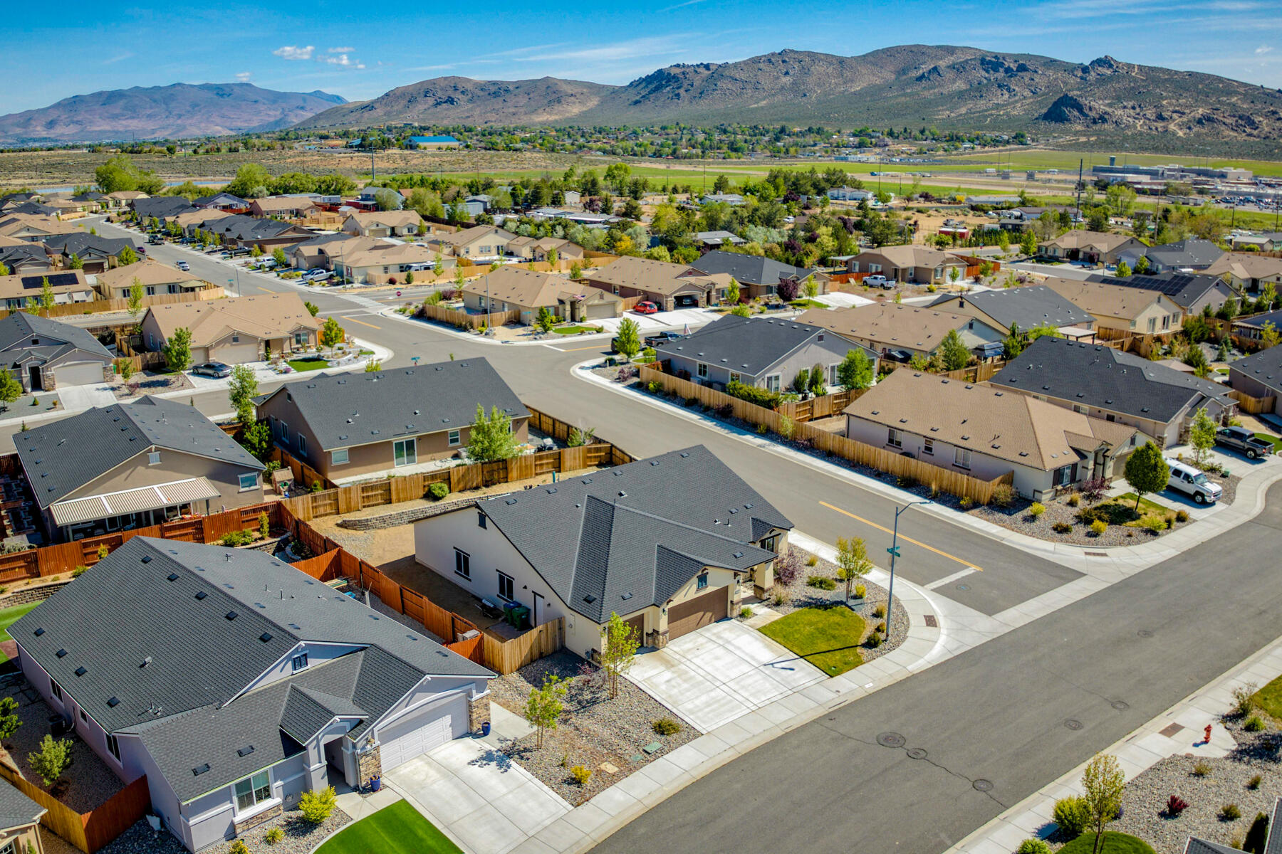 1390 Tule Peak Circle