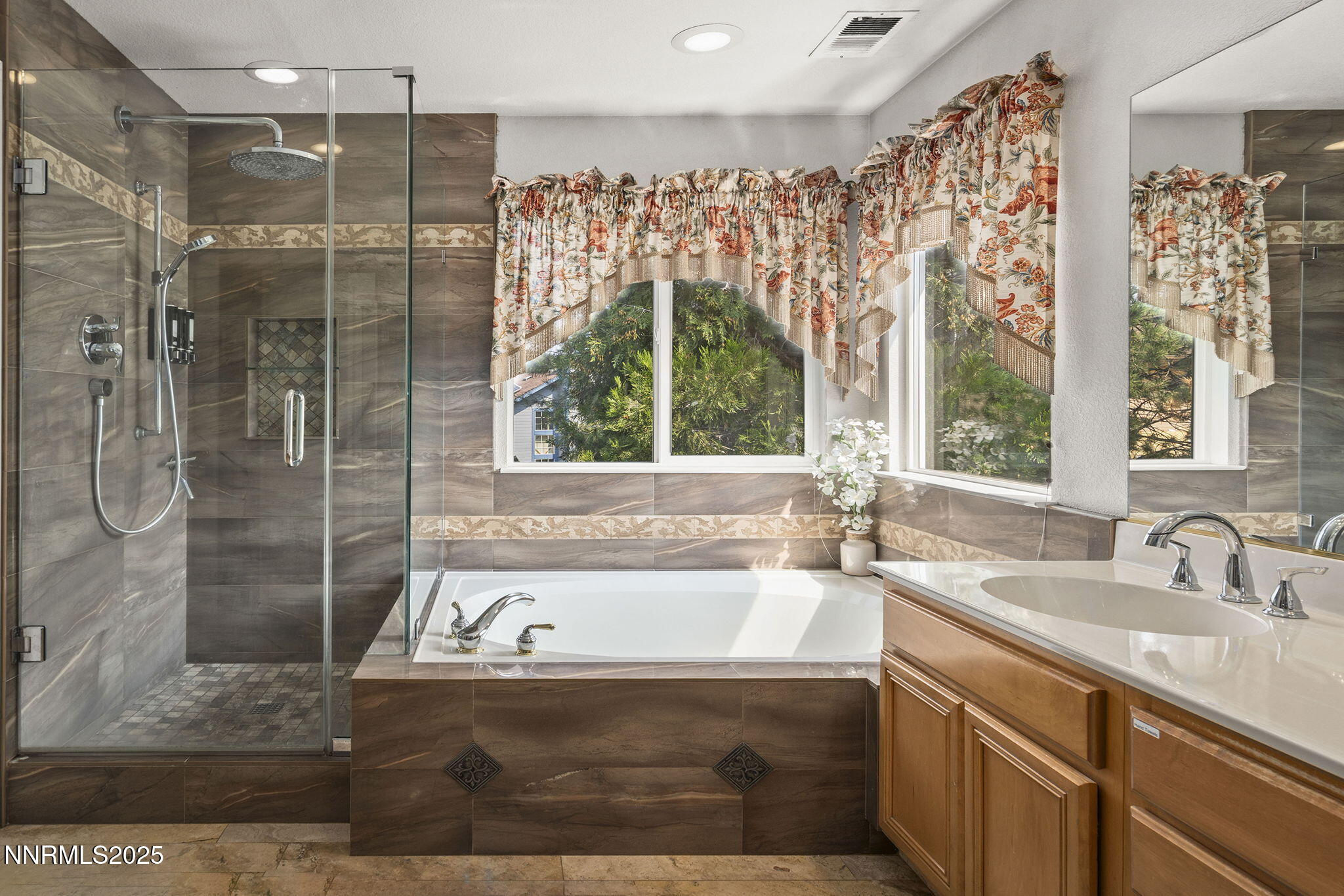 1496 Highland Pines Drive