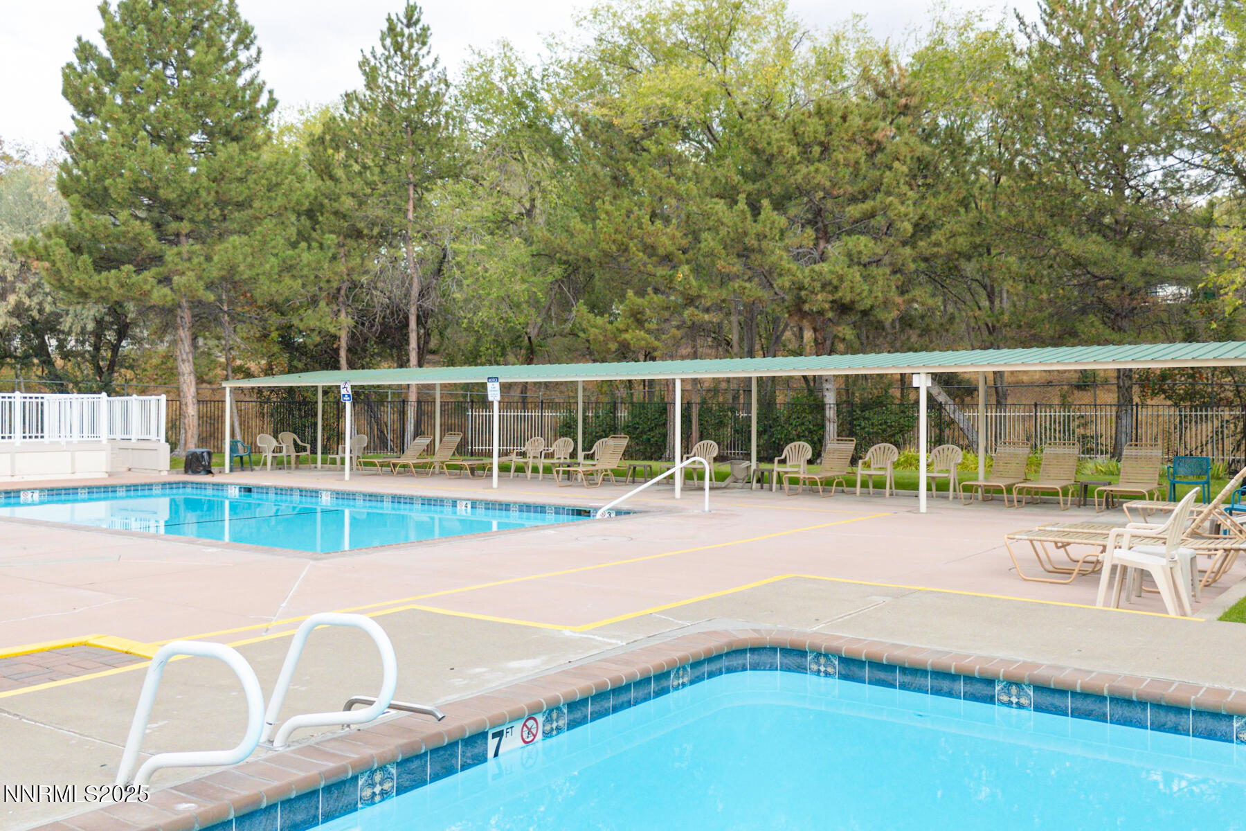 1270 Searchlite Court