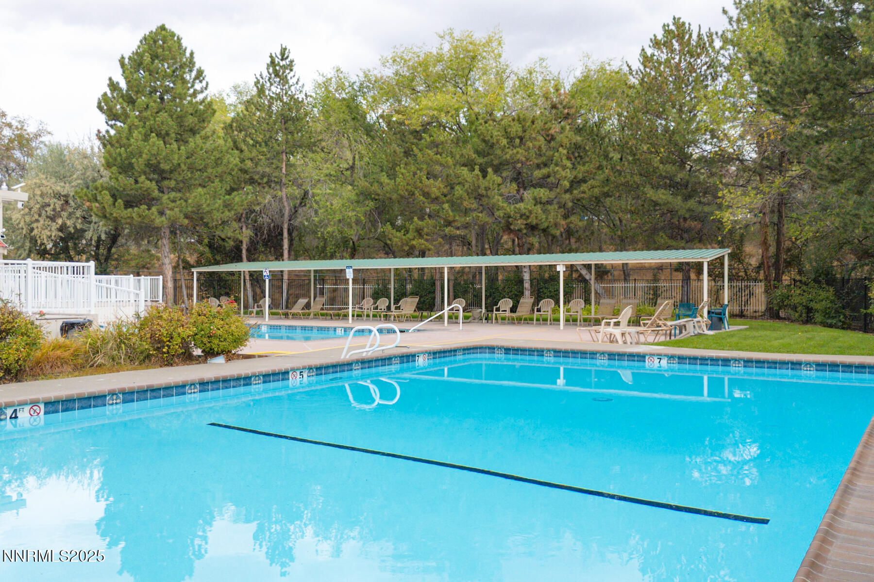 1270 Searchlite Court