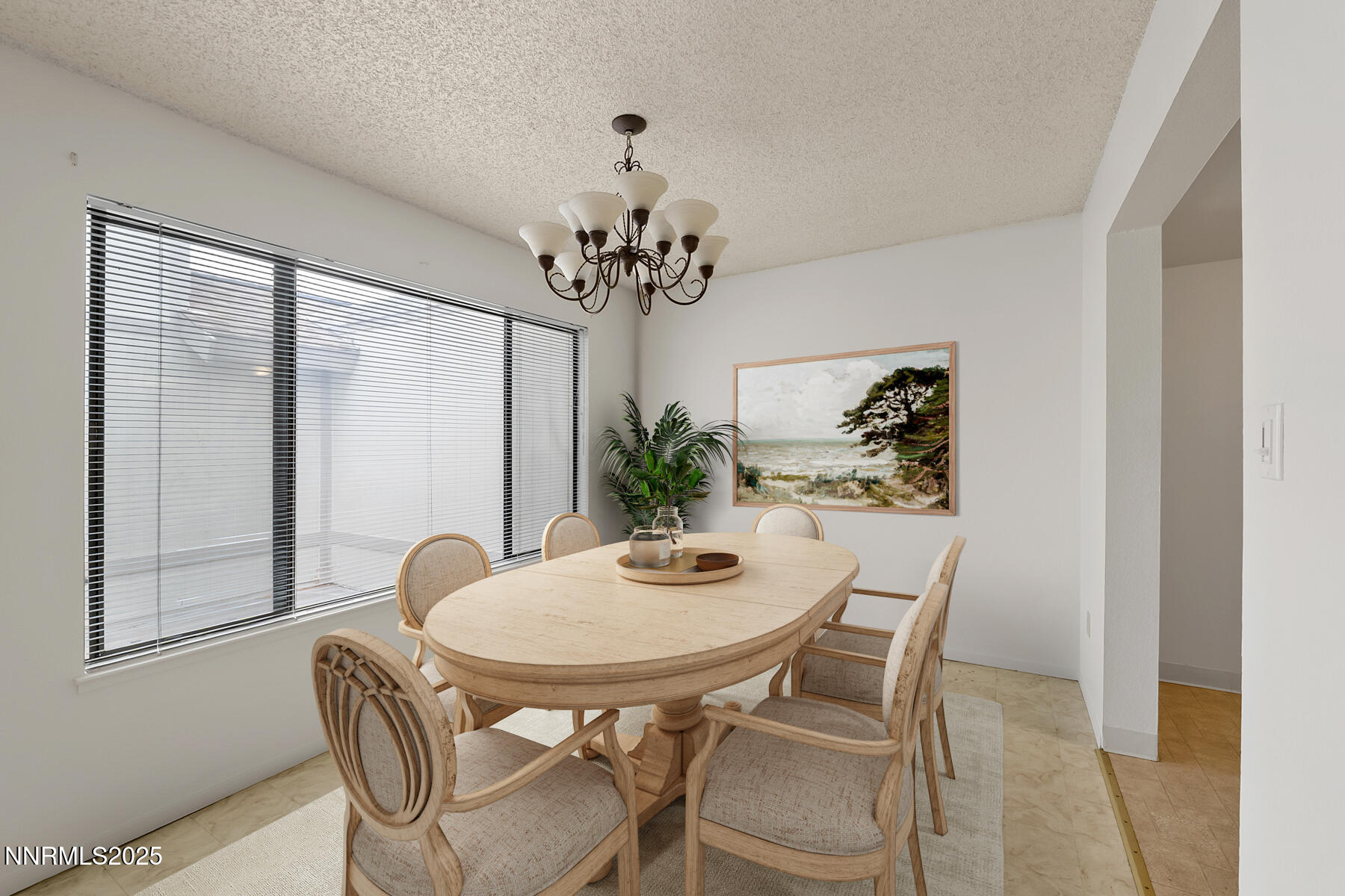 1270 Searchlite Court