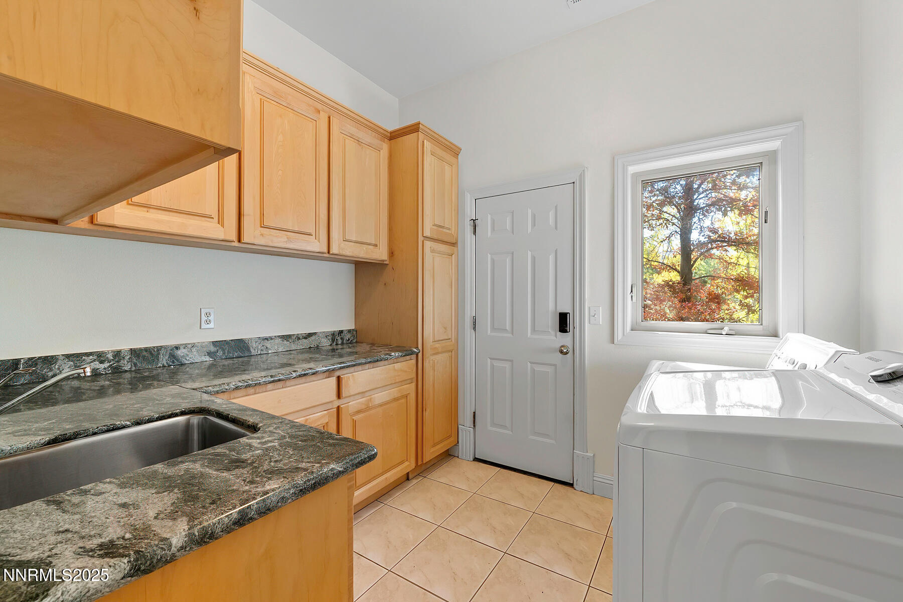 1742 Spyglass Circle