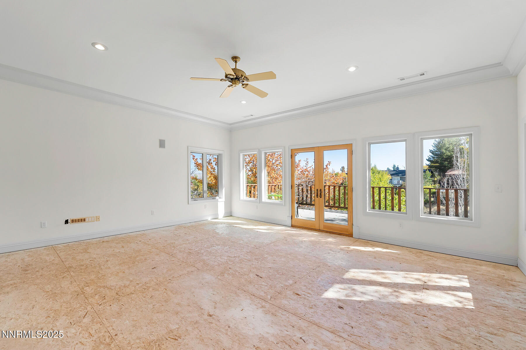 1742 Spyglass Circle