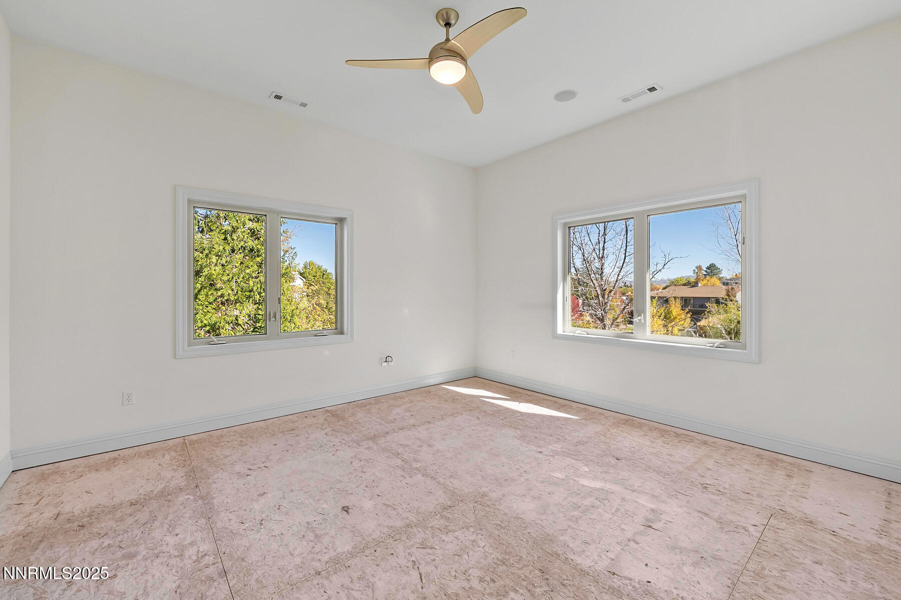 1742 Spyglass Circle