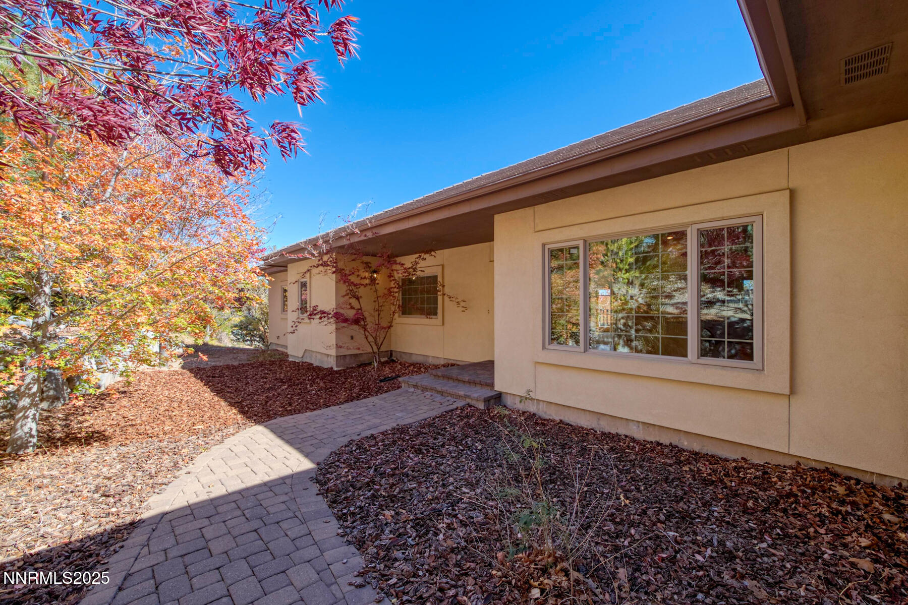 1742 Spyglass Circle