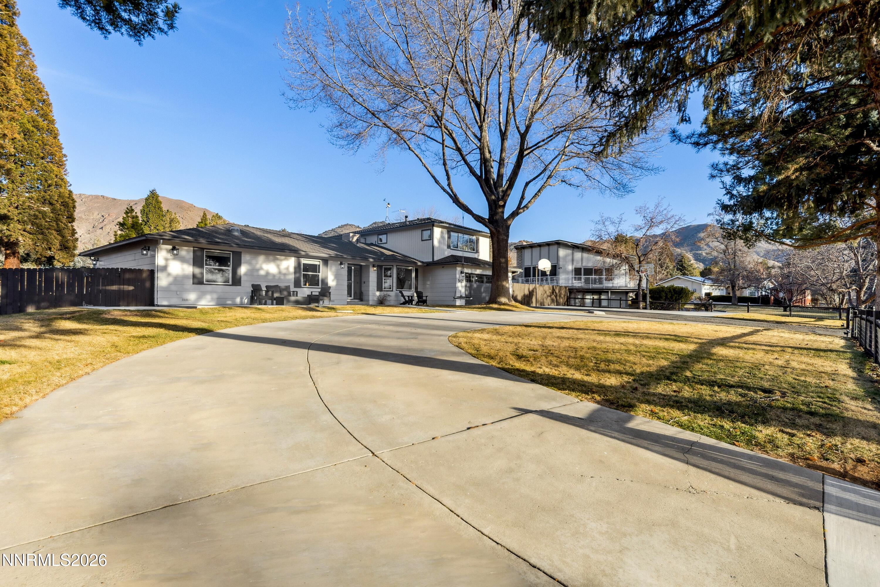 3620 E Hidden Valley Drive