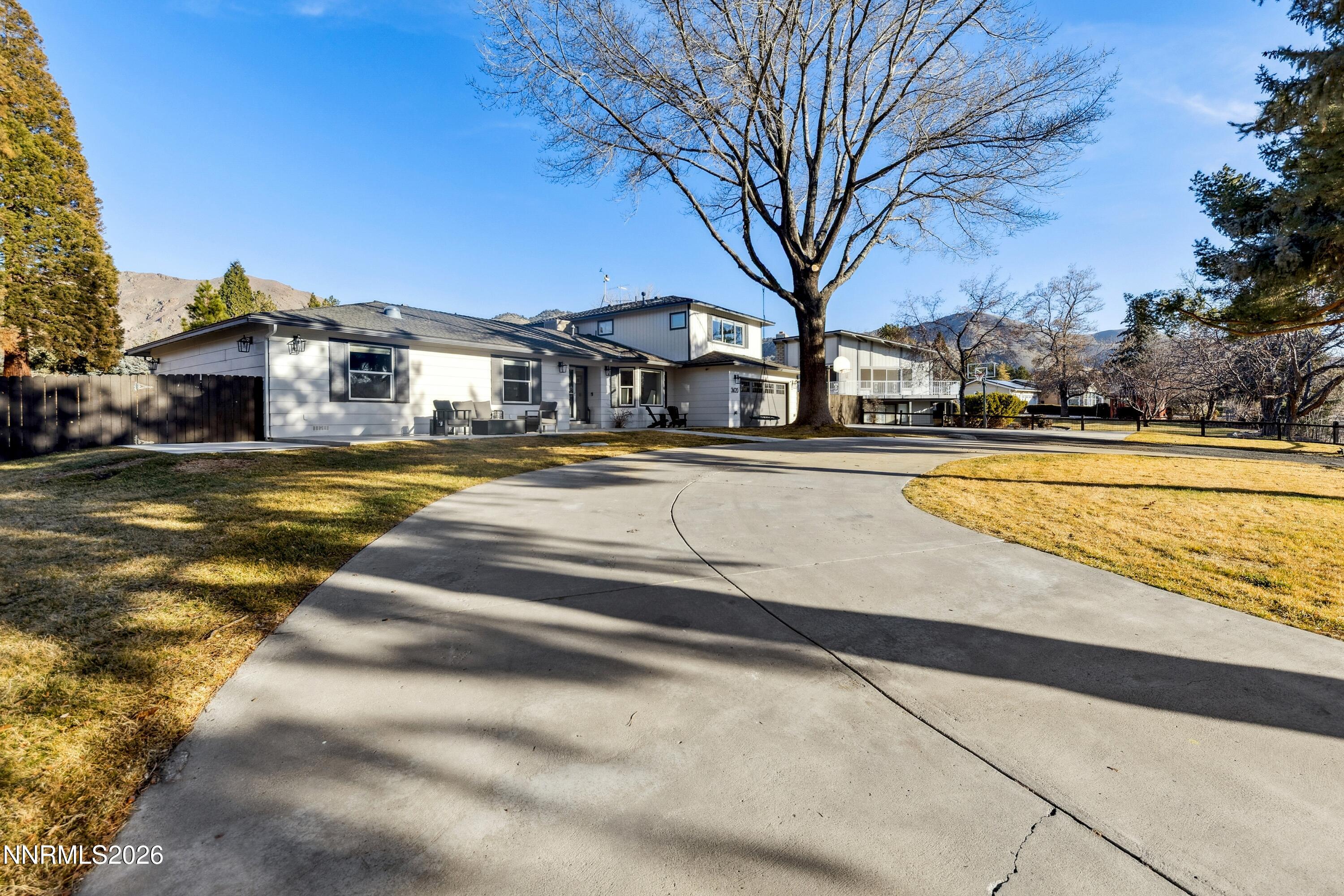 3620 E Hidden Valley Drive