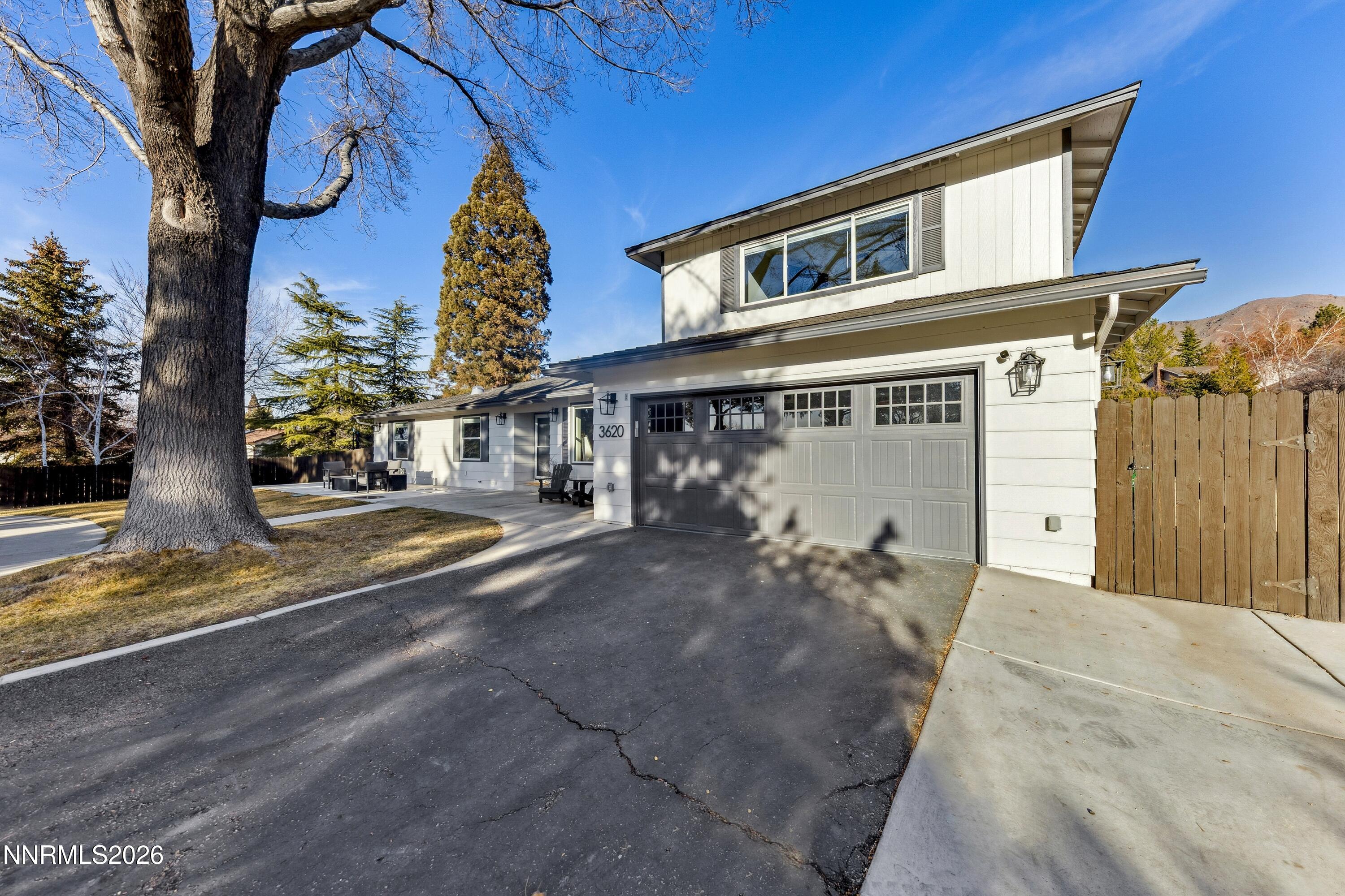 3620 E Hidden Valley Drive