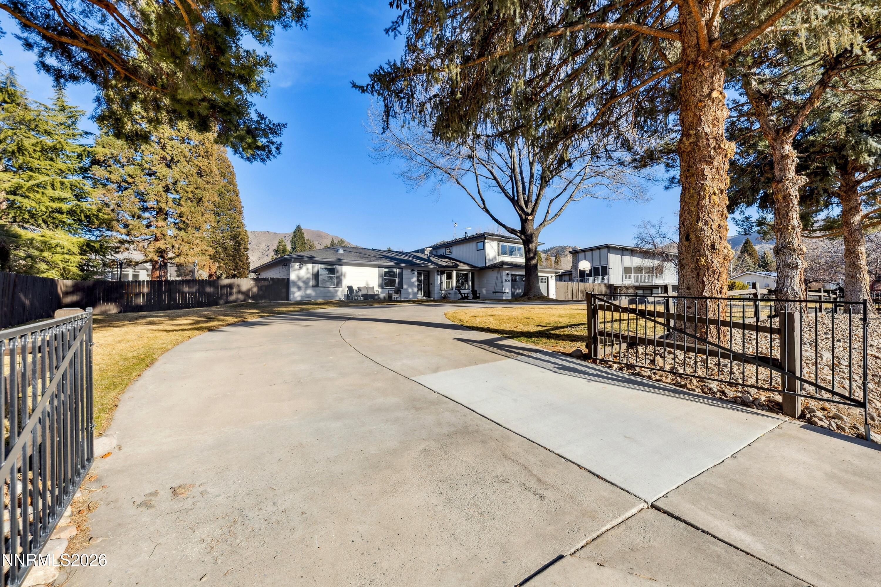 3620 E Hidden Valley Drive