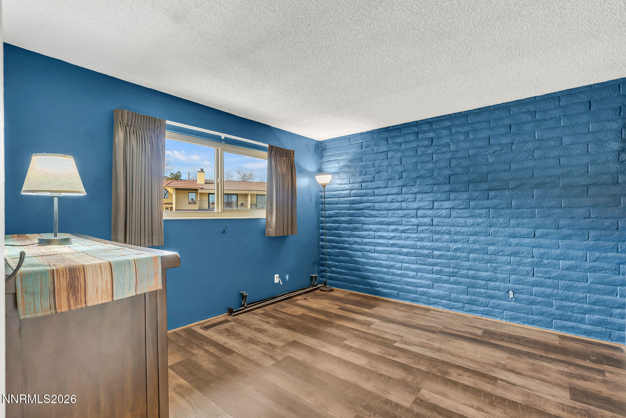 3445 Skyline Boulevard