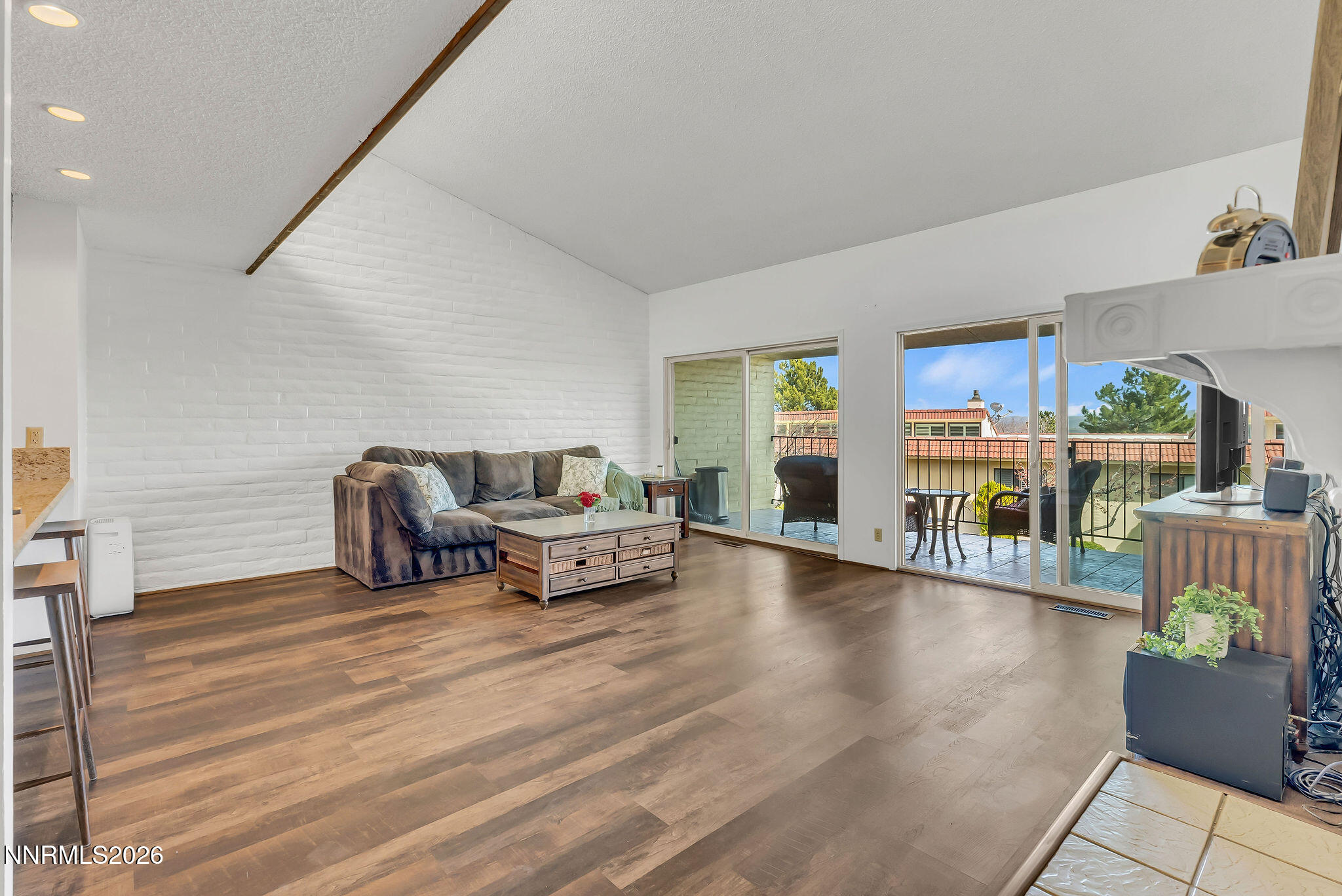 3445 Skyline Boulevard