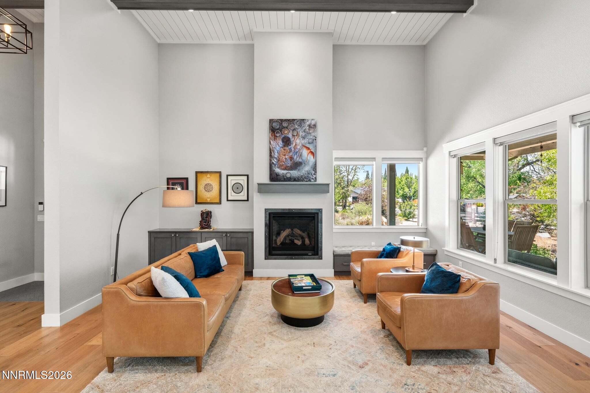 1010 Skyline Boulevard