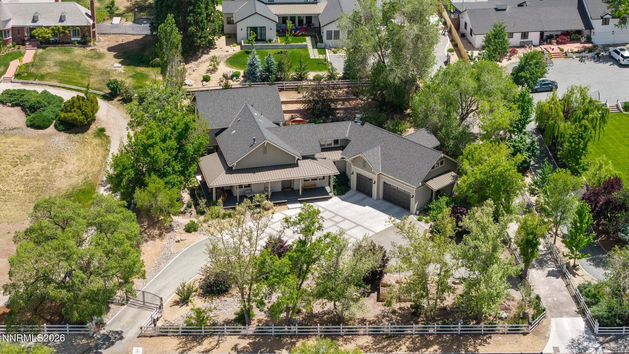 1010 Skyline Boulevard