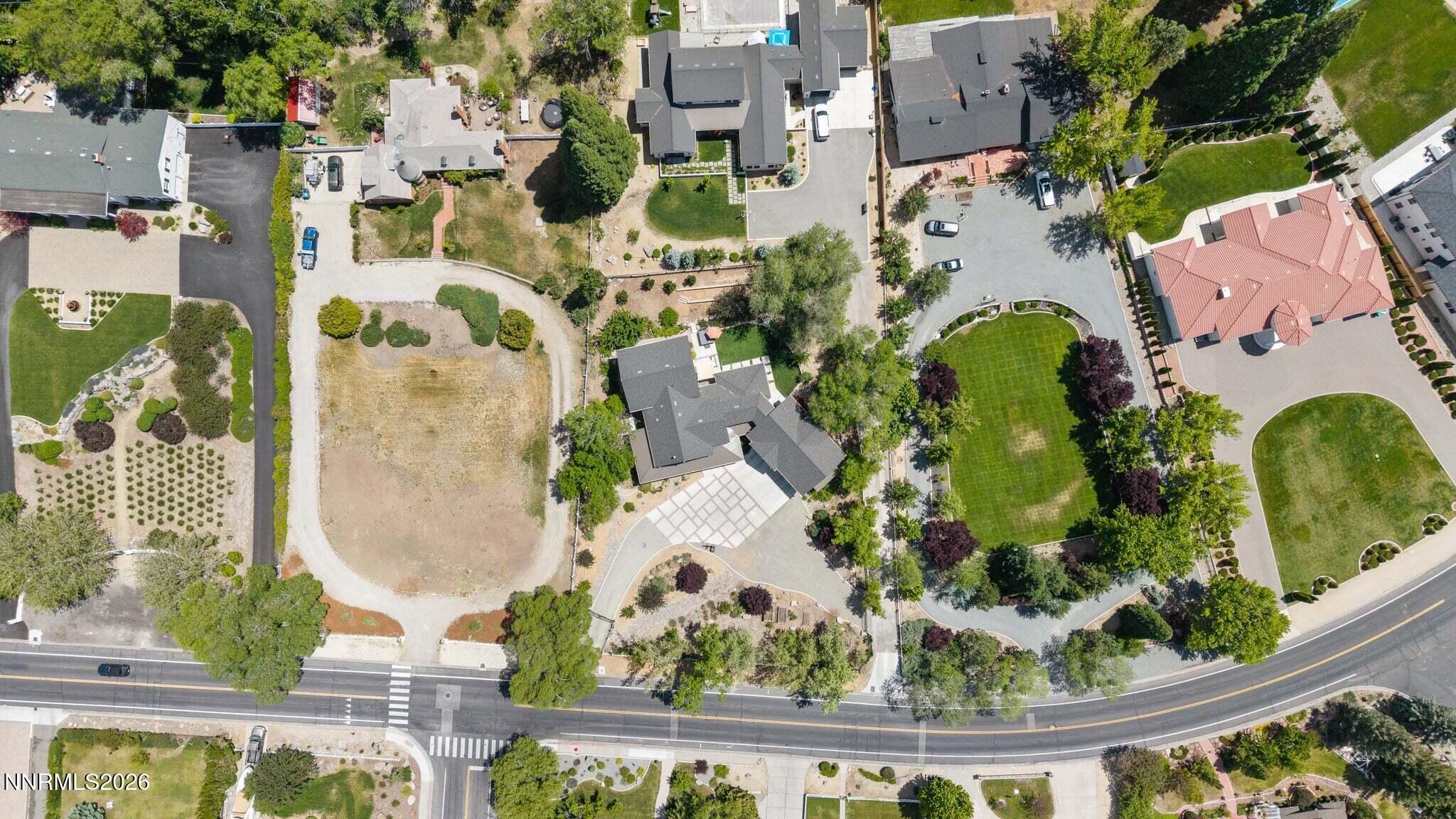 1010 Skyline Boulevard