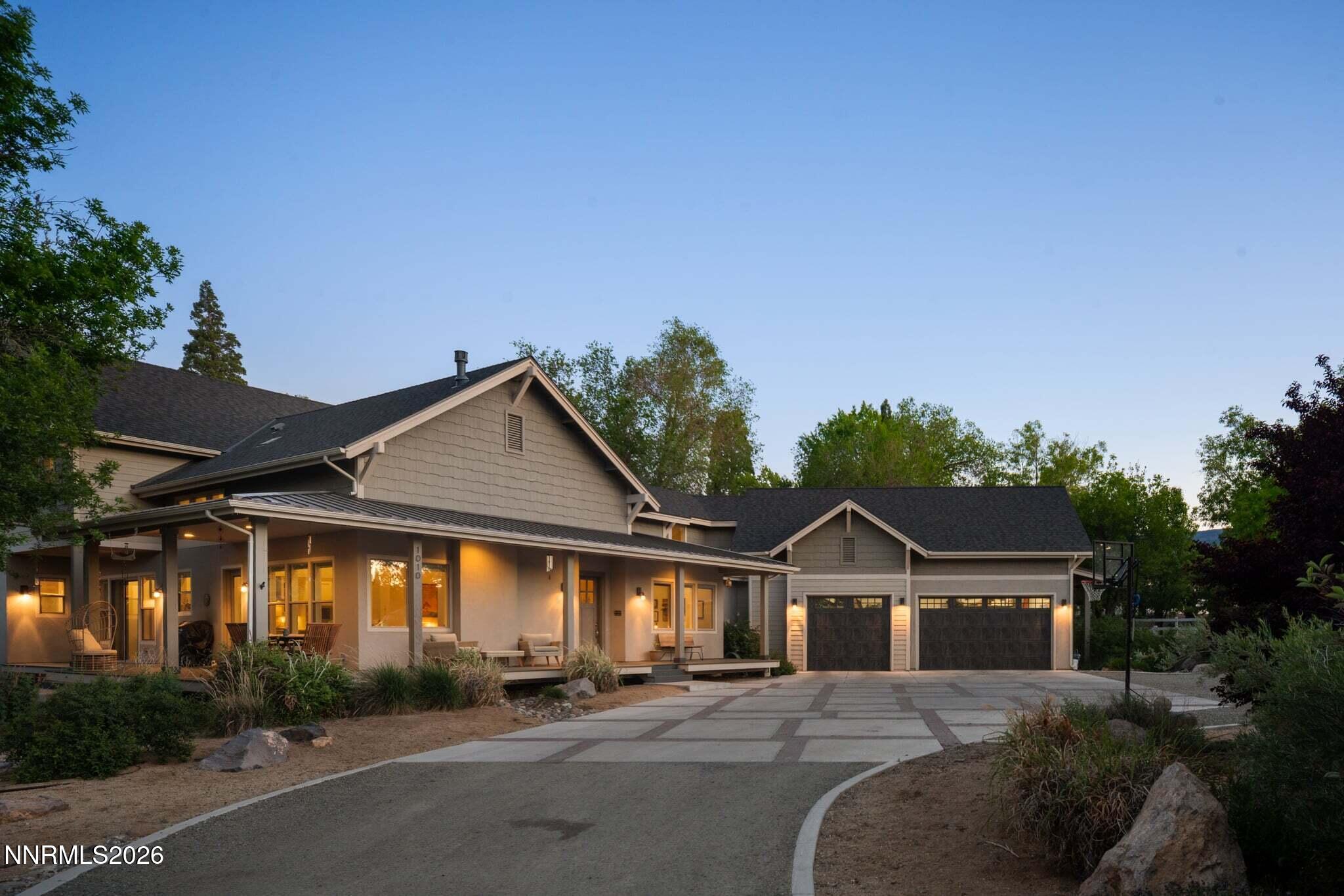 1010 Skyline Boulevard