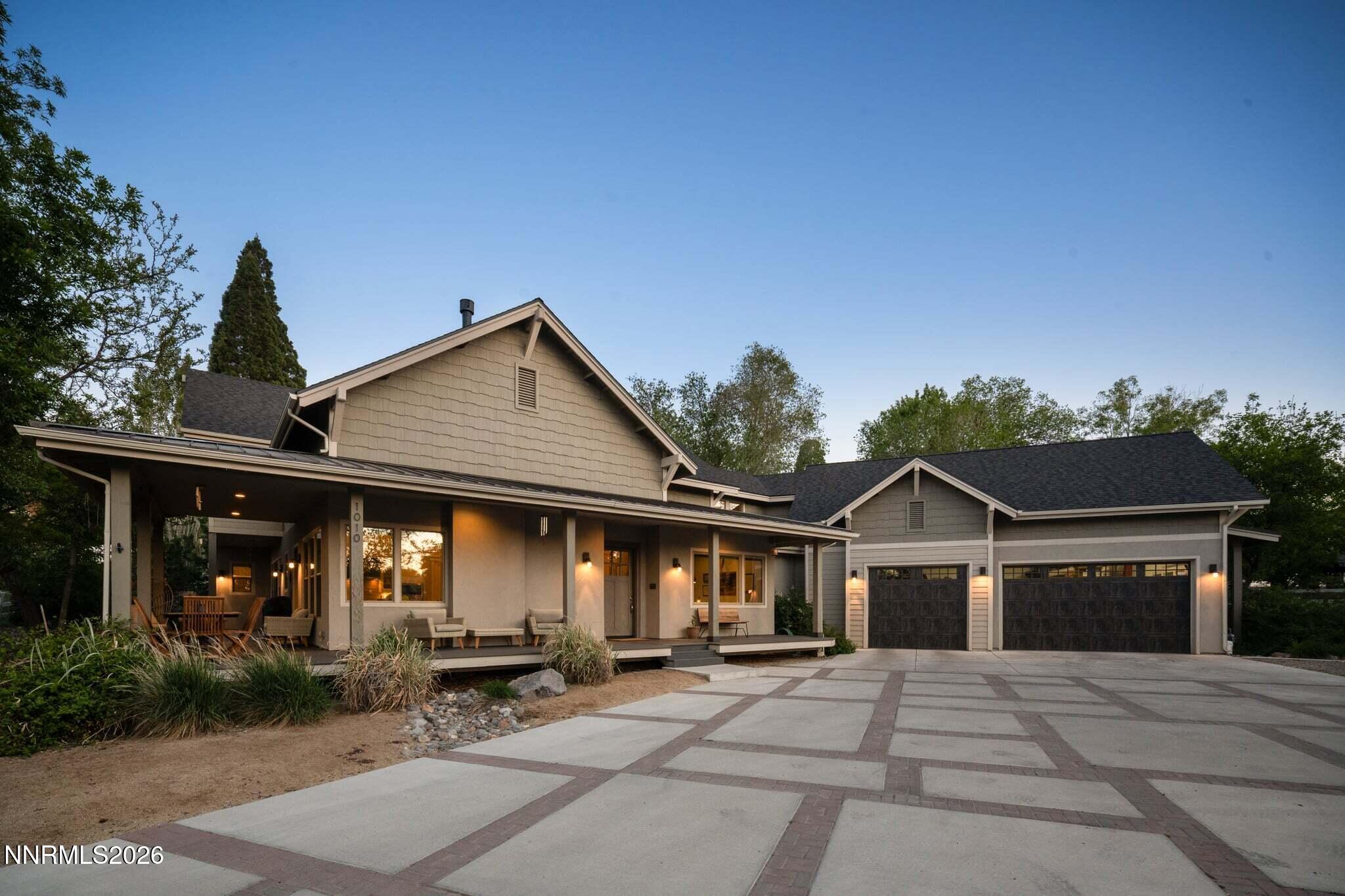 1010 Skyline Boulevard