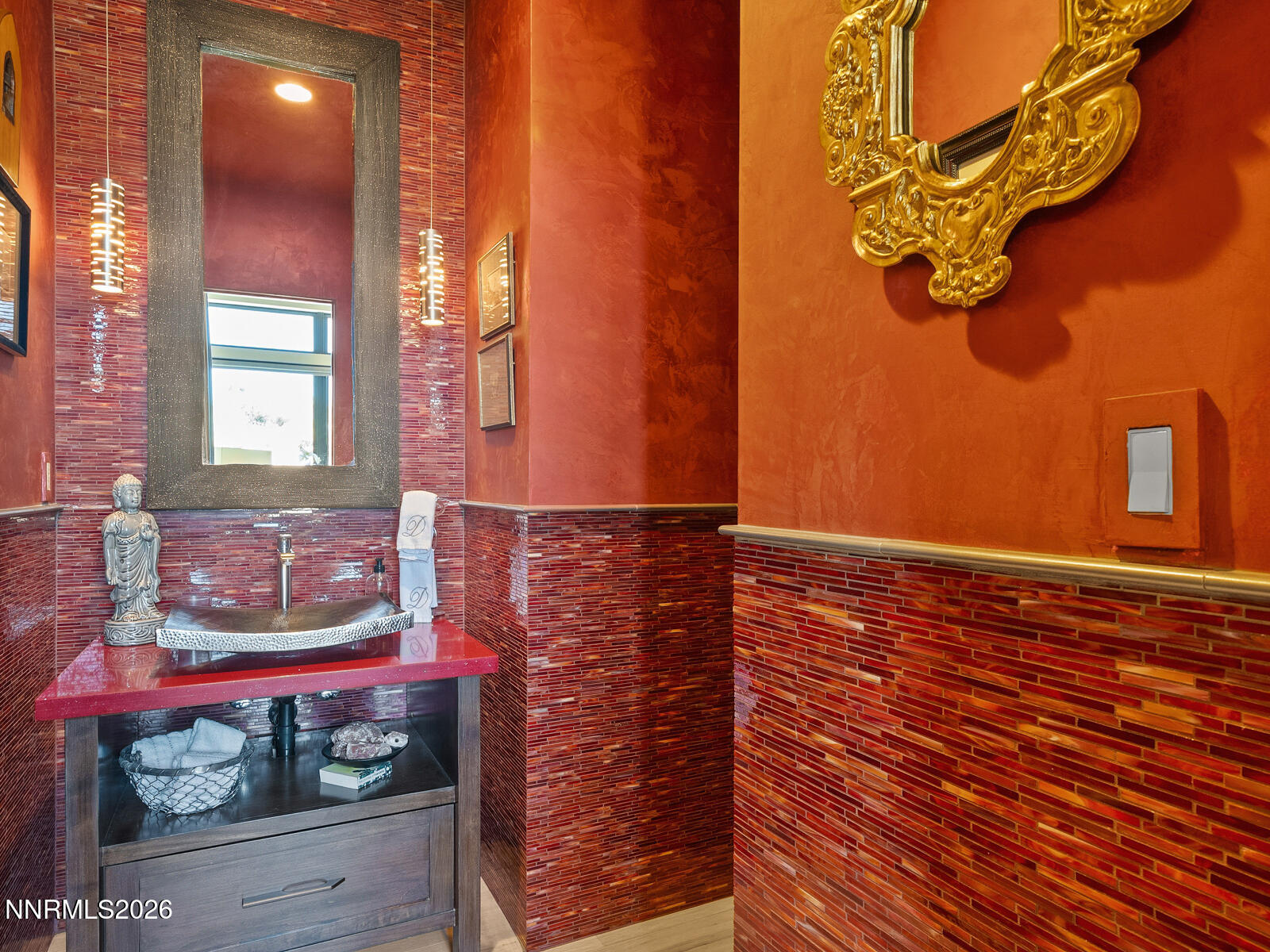 8220 Standing Stone Circle
