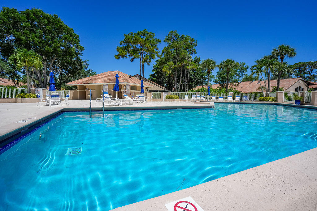 1143 Duncan Circle 103
