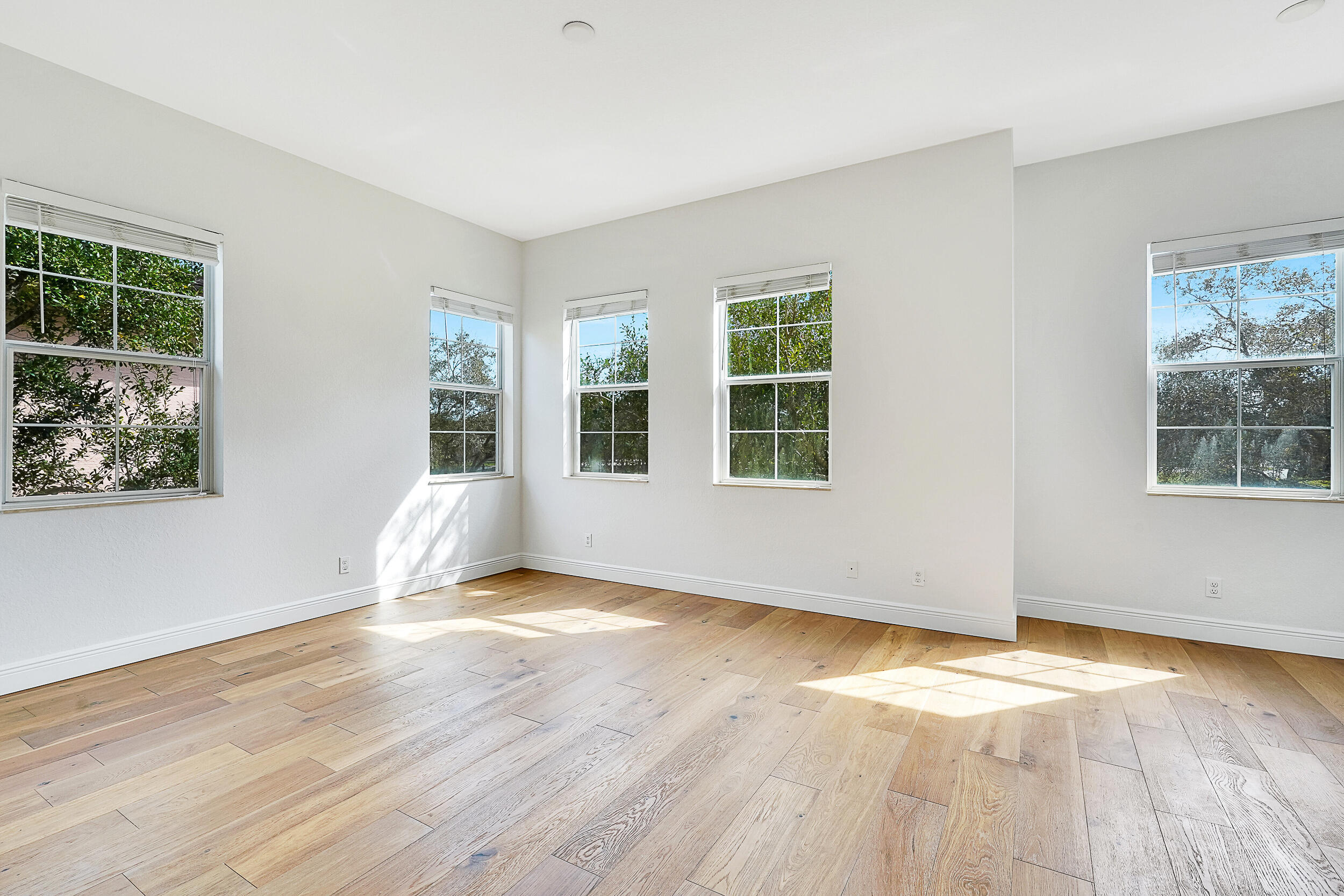 615 Dakota Drive
