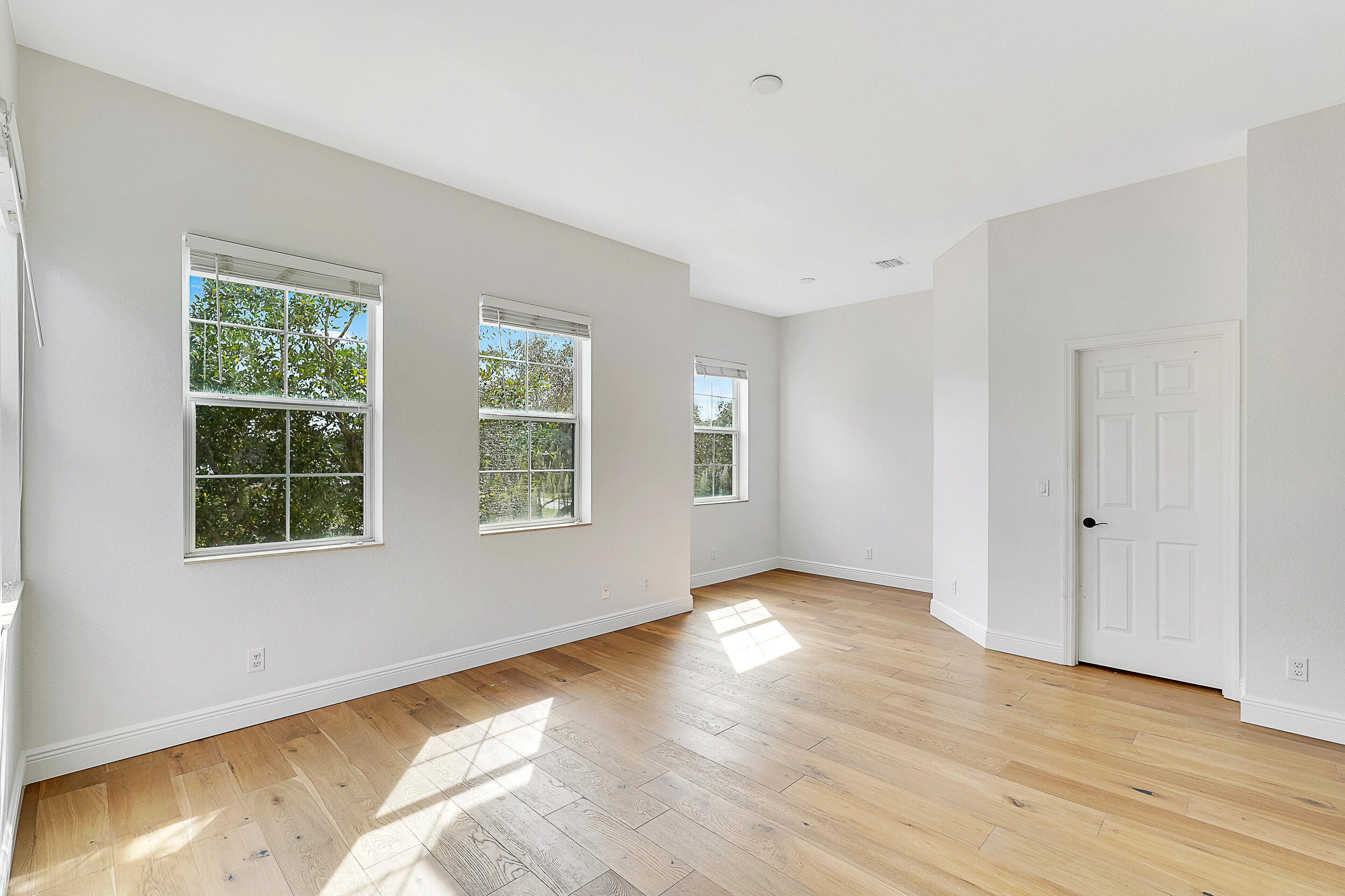 615 Dakota Drive