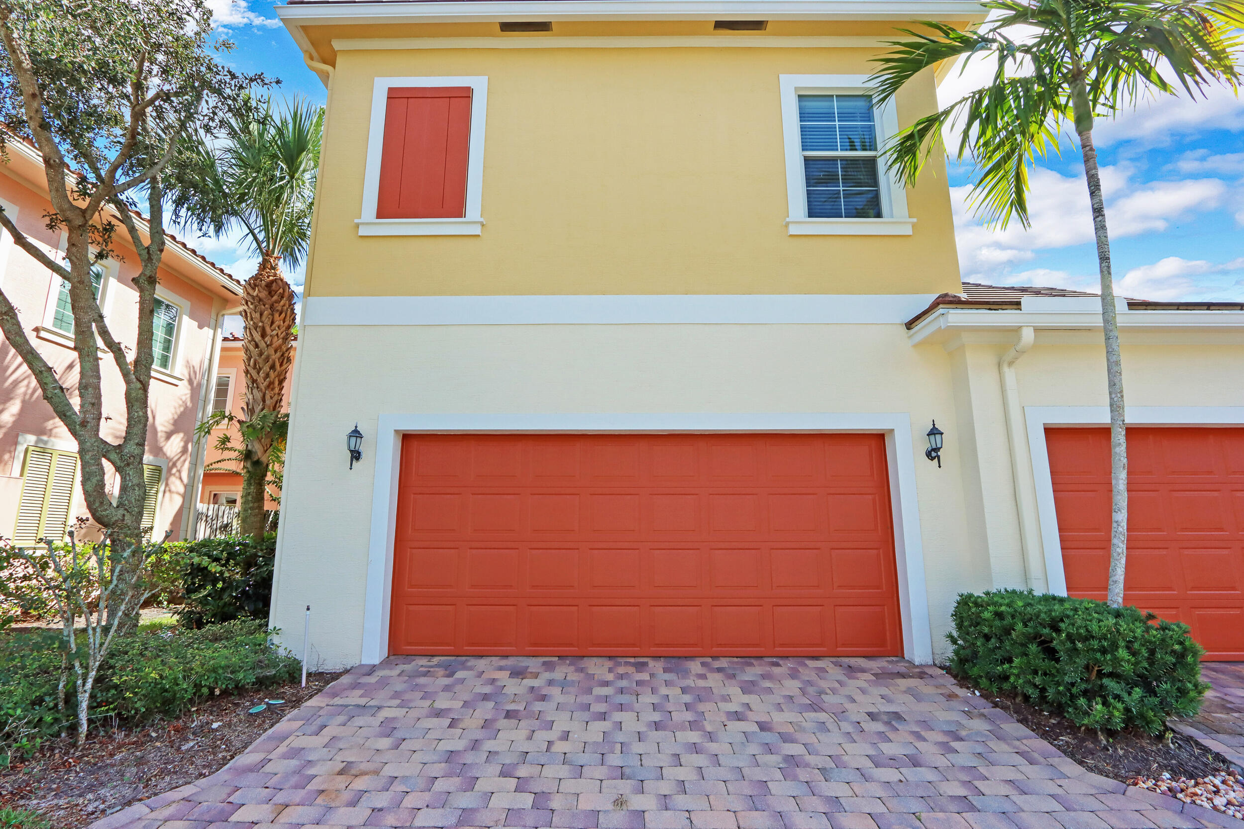615 Dakota Drive