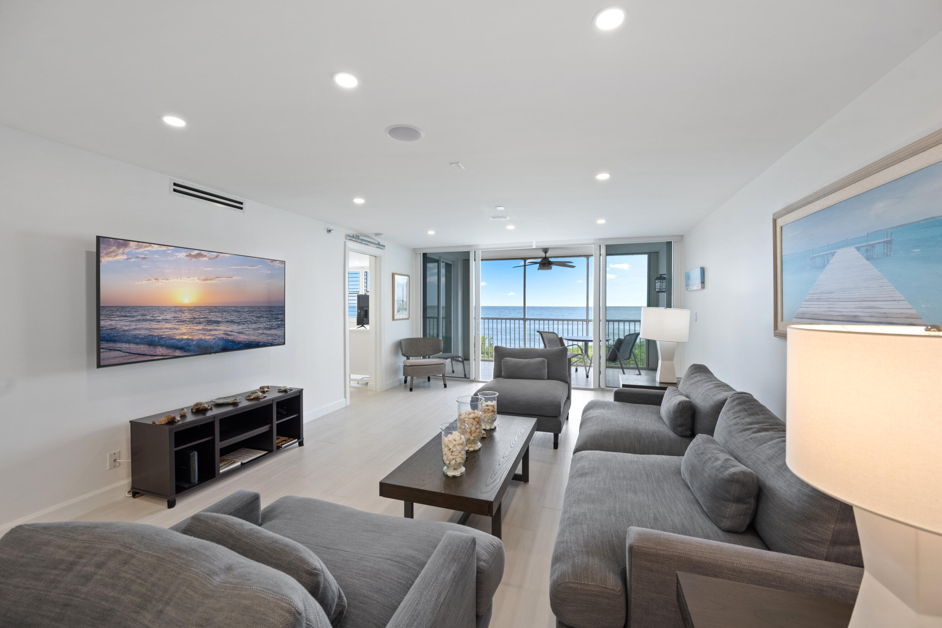 840 Ocean Drive 103